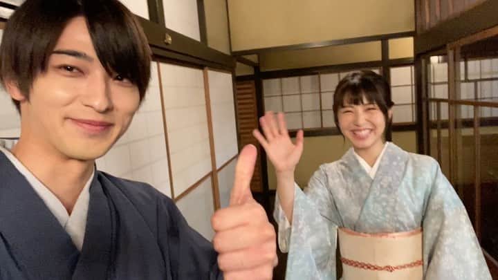 【公式】私たちはどうかしているのインスタグラム：「﻿ ‪#第6話この後すぐ‼️﻿ 最後のカウントダウンはこちら🙌‬﻿ ﻿ ‪#ついにっ大事件が🔥‬﻿ ‪#にしても‬﻿ ‪#噛みすぎな美波ちゃん🤣‬﻿ ‪#わたどうズヒントが‬﻿ ‪#相変わらずざっくりな流星さん🤭‬﻿ ‪#愉快な座長たちでっす😊💕‬﻿ ‪#私たちはどうかしている ‬﻿ ‪#わたどう‬﻿ ‪#浜辺美波‬﻿ ‪#横浜流星‬﻿ ‪#是非リアタイでっ‬」