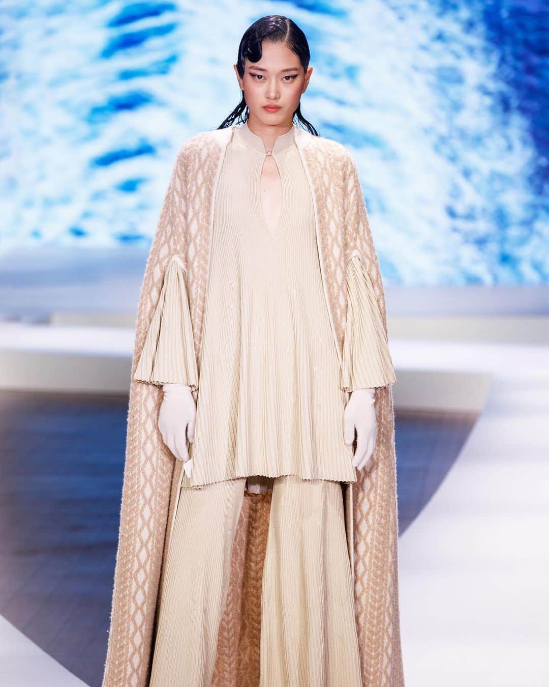 Fashion Weekのインスタグラム：「Neutral territory. Take a closer look at @consinee_group's #NYFW September digital show on nyfw.com」