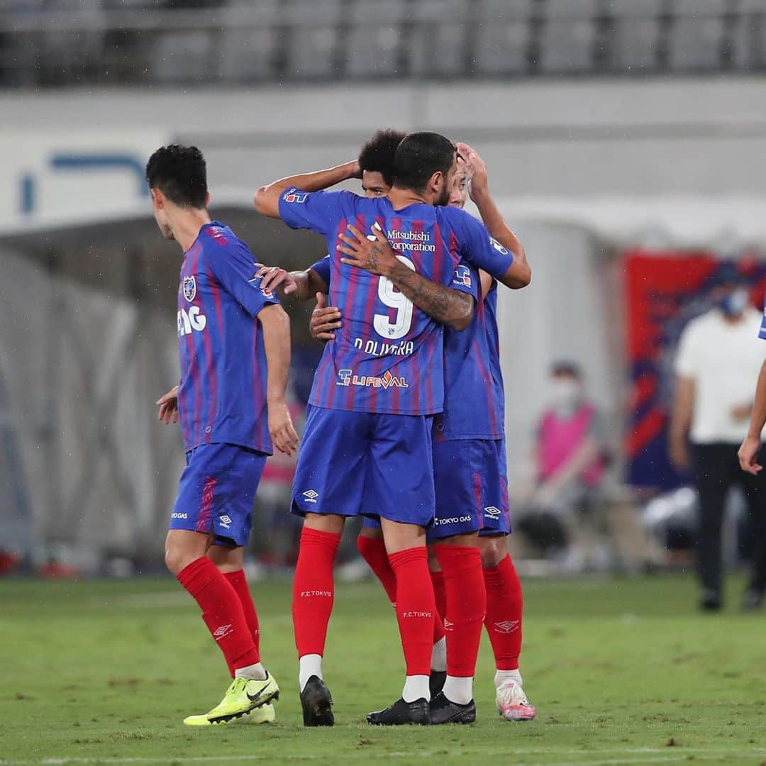 FC東京オフィシャルグッズさんのインスタグラム写真 - (FC東京オフィシャルグッズInstagram)「🔵🔴 #FULLTIME #TokyoOita  2020明治安田生命J1リーグ第24節 #FC東京 2-3 #大分トリニータ  終盤に1点差に迫り、猛攻を仕掛けるも1点届かず。 @fctokyoofficial  #STAYWITHTOKYO #FC東京 #fctokyo #tokyo」9月16日 22時48分 - fctokyoofficial