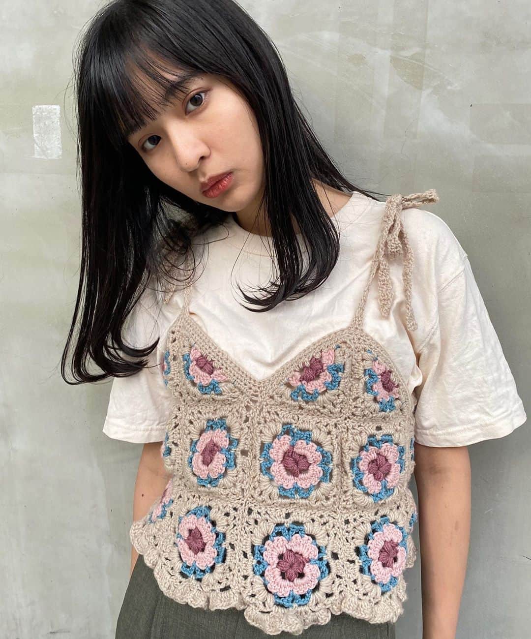 名和風歌さんのインスタグラム写真 - (名和風歌Instagram)「🙏✂︎ @yukiimori  ㅤㅤㅤㅤㅤㅤㅤㅤㅤㅤㅤㅤㅤ 涼しくなってきて手作りビスチェが活躍する季節〜　違う色でも製作中 ✌︎🌷　#ふうかのてづくり #knit」9月16日 23時06分 - fuuka_nw