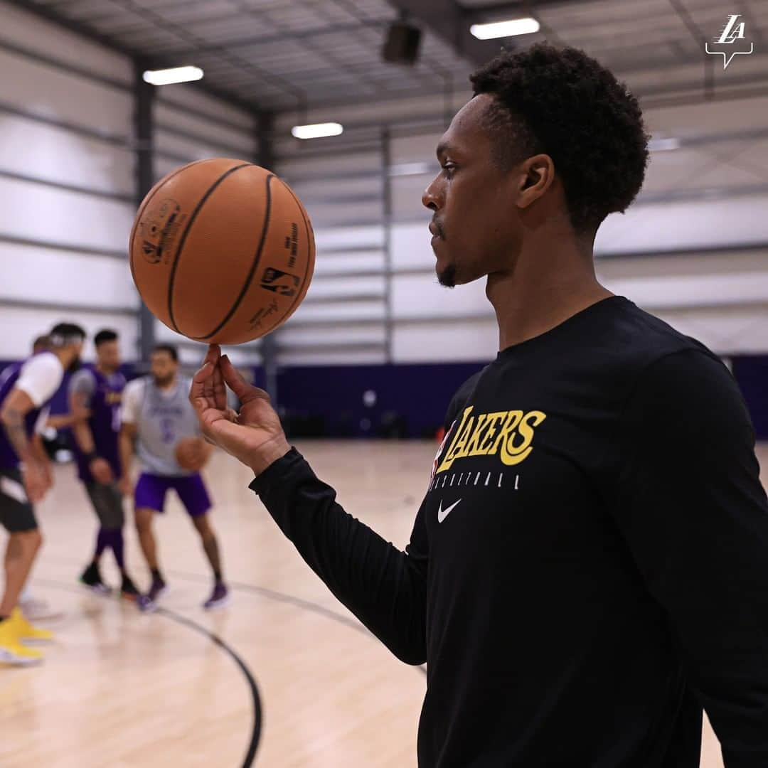 Los Angeles Lakersさんのインスタグラム写真 - (Los Angeles LakersInstagram)「Bring the intensity. #LakeShow」9月17日 8時31分 - lakers