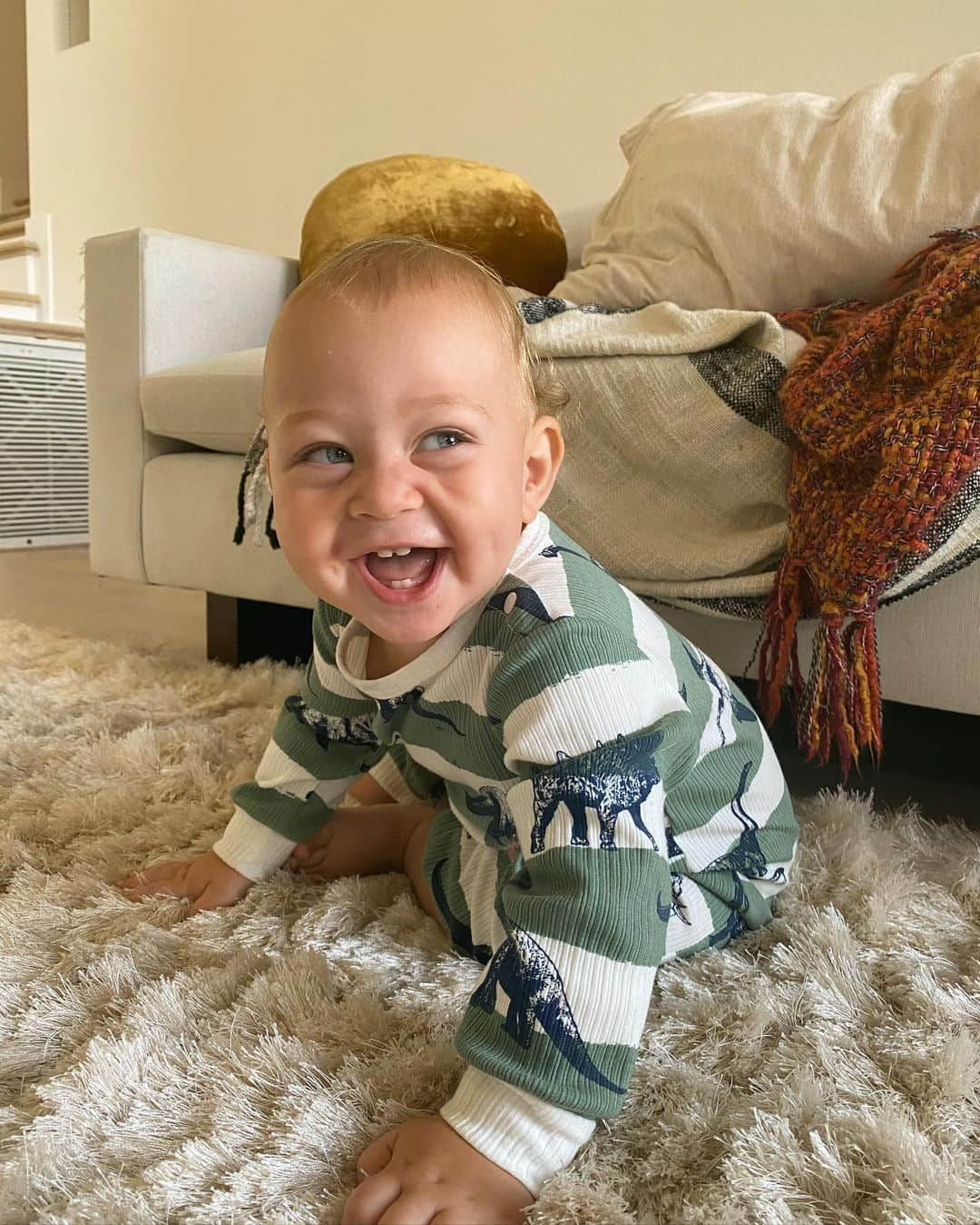 ナッシュ・グリアさんのインスタグラム写真 - (ナッシュ・グリアInstagram)「Can’t believe he’s almost one 😭」9月17日 8時38分 - nashgrier