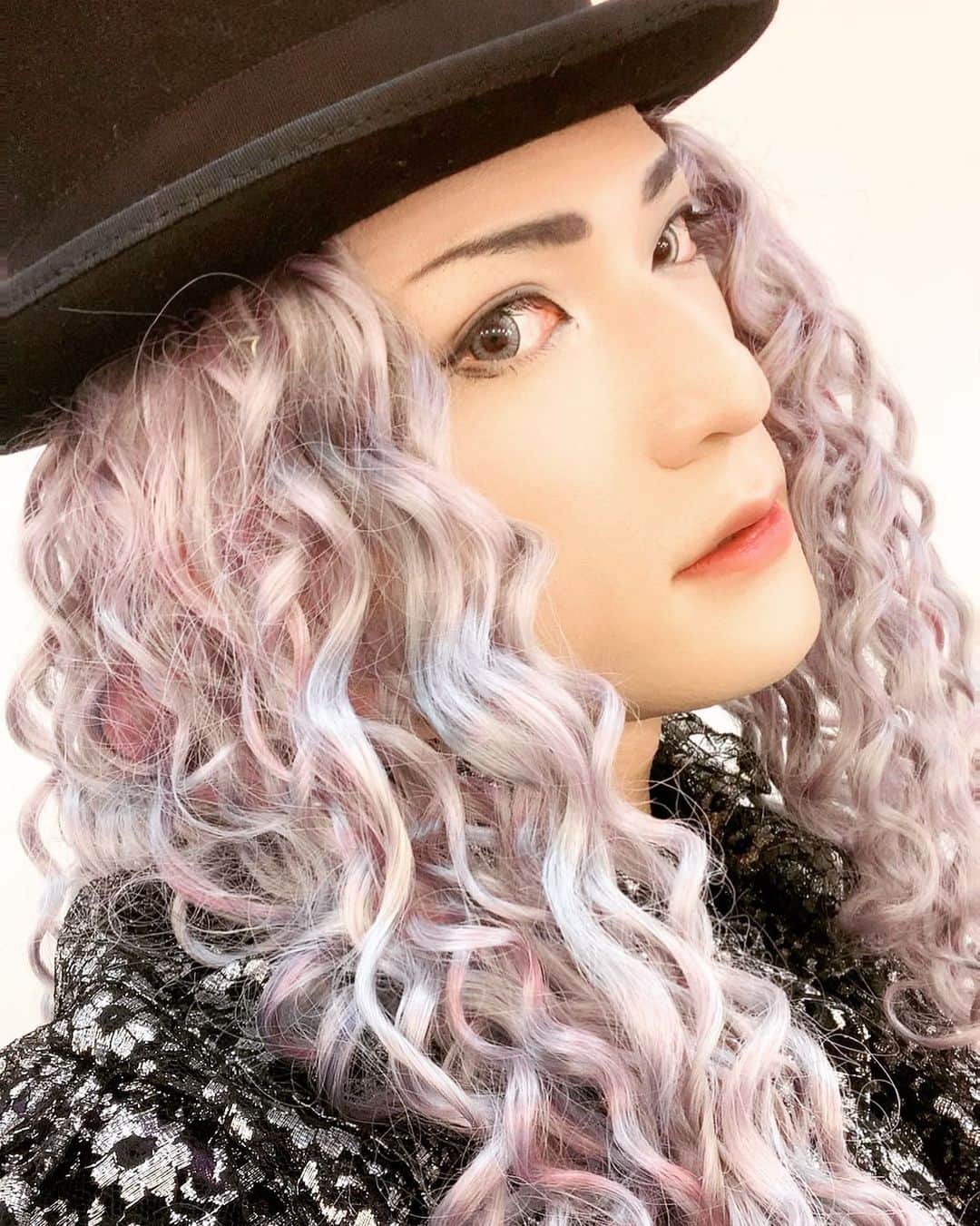 霜月紫のインスタグラム：「舞台 ティアムーン帝国物語THE STAGE ご来場ありがとうございました💐」