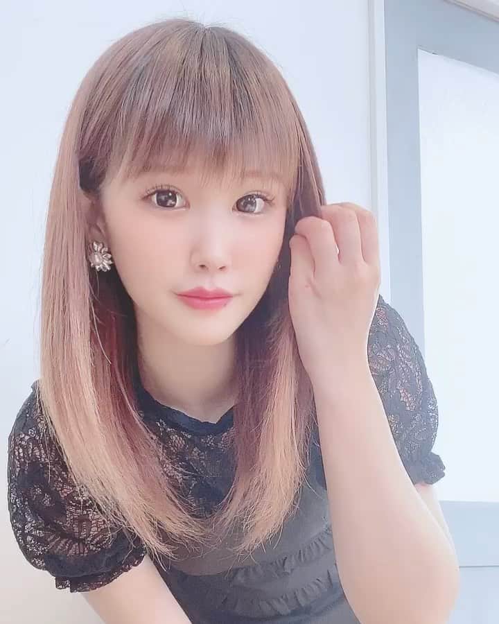 涼宮琴音のインスタグラム：「YouTube撮影と販促でした！ おやすみなさい◦<(¦3[▓▓]💞」