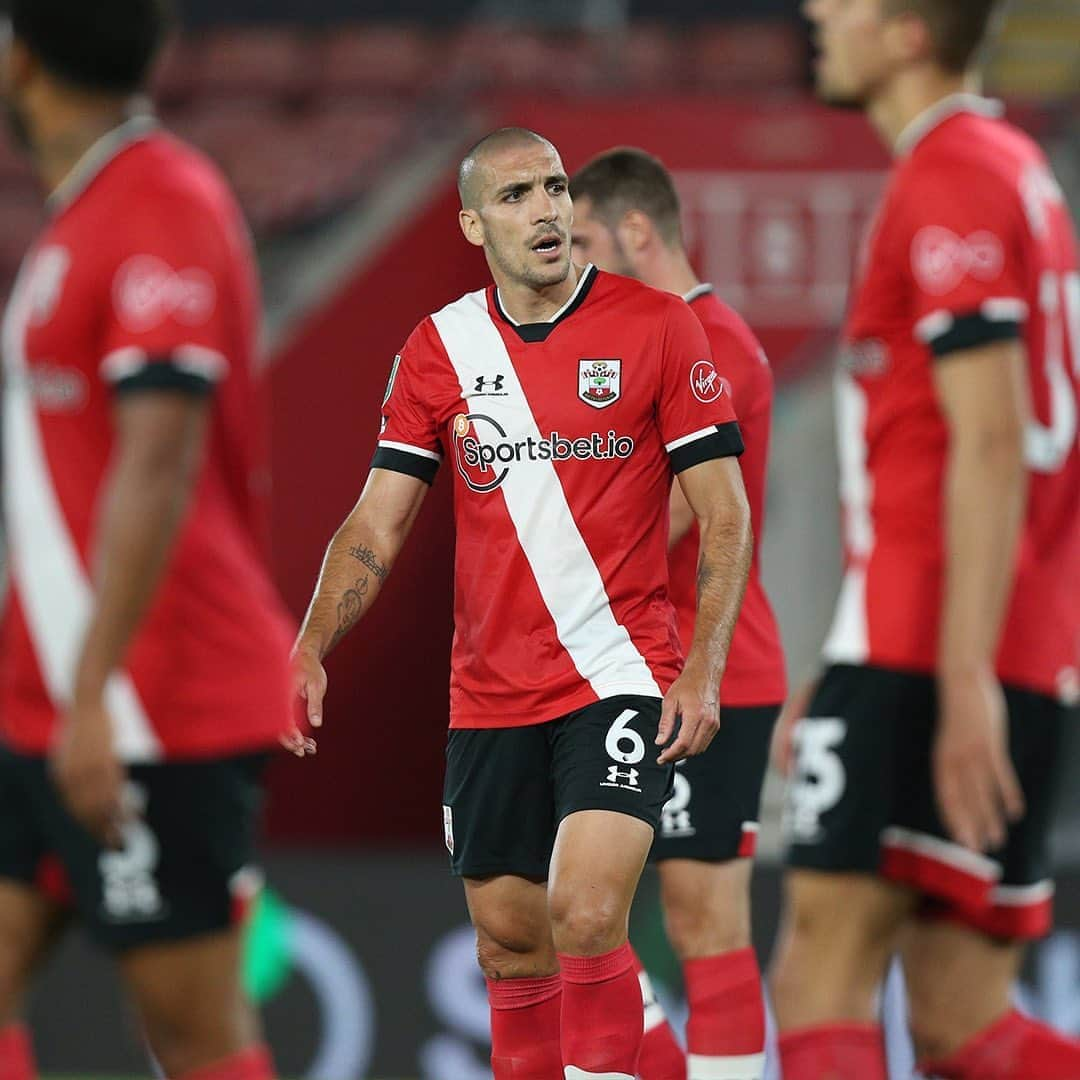 サウサンプトンFCさんのインスタグラム写真 - (サウサンプトンFCInstagram)「A tough night at St Mary’s 😒 #saintsfc」9月17日 5時37分 - southamptonfc