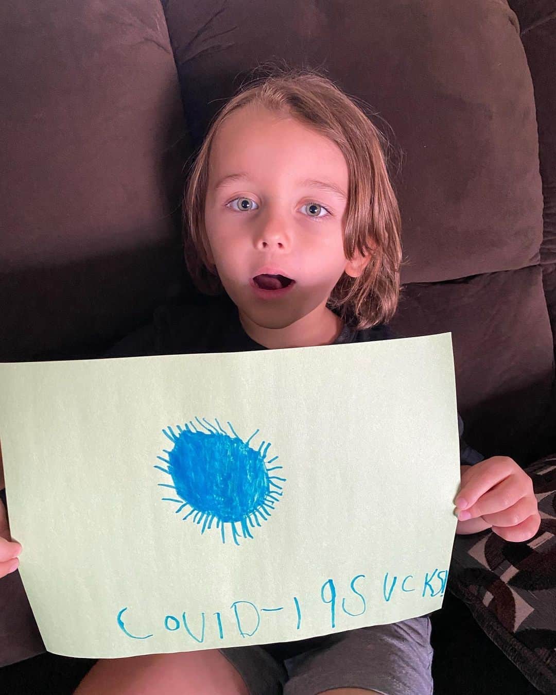 マット・ジャクソンのインスタグラム：「A message from Zachary.」