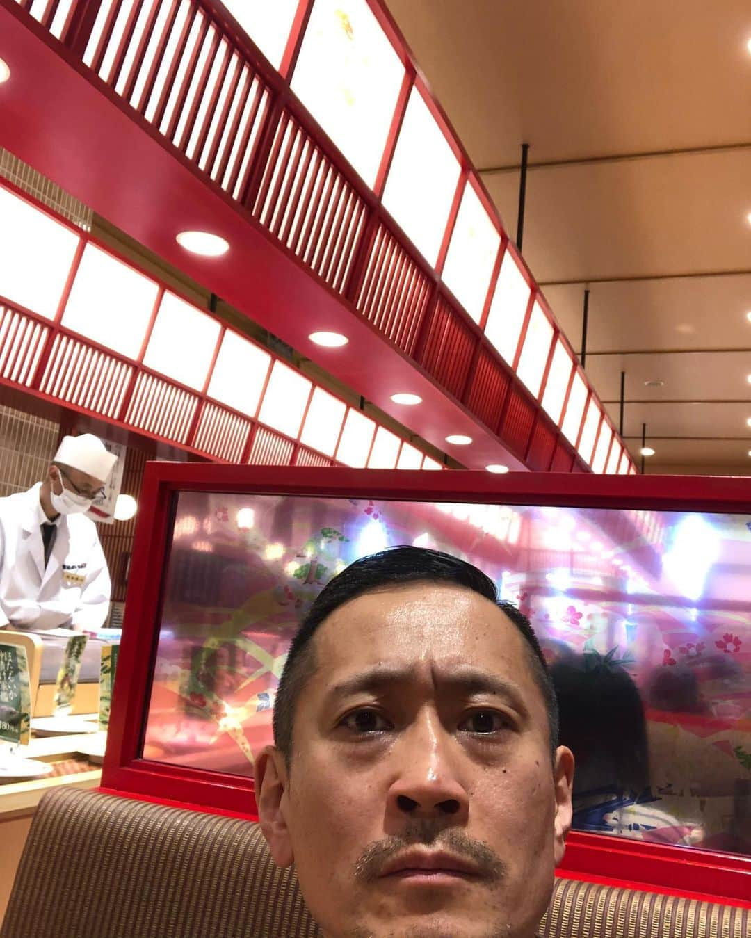 森田釣竿さんのインスタグラム写真 - (森田釣竿Instagram)「企業努力に感動しました。美味しかったです✨#金沢まいもん寿司 #魚食えコノヤロー」9月17日 18時02分 - tsurizaomorita3710