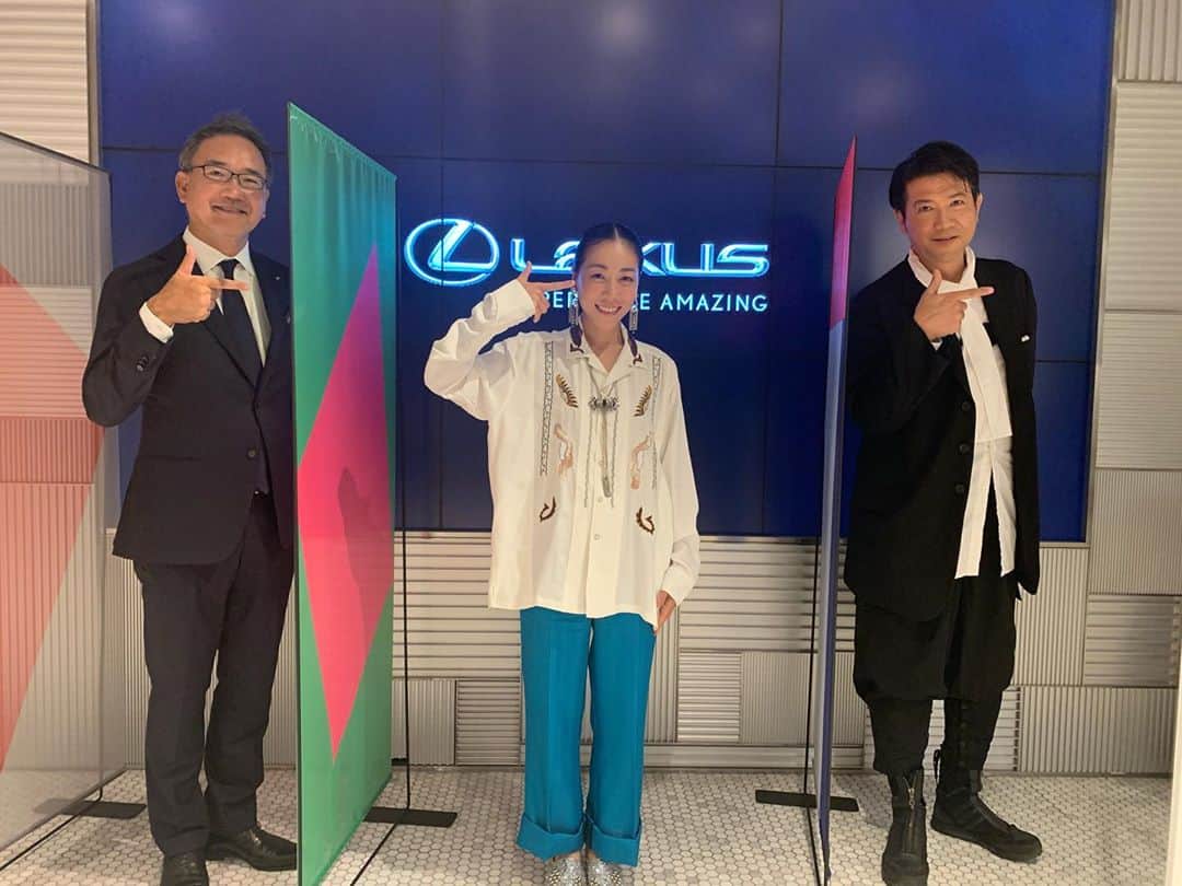 安藤モモ子のインスタグラム：「昨日開幕したショートショートフィルムフェスティバル＆アジア2020 今年新たにスタートした注目のプロジェクト「LEXUS OPEN FILM」で特別審査員を務めさせて頂きました。   このプロジェクトは、コロナウイルスの影響を受け、今だからこそ「日本の地方の魅力・日本のこれから」の発見、『旅へと駆り立て、移動する喜び』を感じさせる作品を作る若手クリエイターを支援したい、という想いから始まったプロジェクトです。   今回のテーマは「日本らしさ」。日本らしさってなんだろ？！改めて見つめた時、「日本の心」に辿り着きました。 また昨日は、SSFF&ASIA代表の別所哲也さんと今回セレクトさせて頂いた作品の監督陣とのトークイベント「LEXUS OPEN FILM TALK EVENT」も開催されました！ Intersect by LEXUSの公式YouTubeチャンネル( https://www.youtube.com/watch?v=_7CzCH4Sx-M )からご覧頂けます。  なんと、セレクト作品も9月16日(水)～10月上旬まで、 SSFF & ASIA 2020の公式サイト内LEXUS特設ページ（ https://www.shortshorts.org/2020/ja/program/lexus.php ）でご覧いただけます。  また、 会期終了後もLEXUSのWebマガジンVISIONARY( https://lexus.jp/magazine/tag_s/?id=66 )にて2020年末まで公開します。   本当に素晴らしい作品ばかりでした！ 皆さま、是非短編映画をご堪能頂き、監督陣とのクロストークもお楽し下さい。  #ssff  #lexus  @lexus_jp  @ssff.official」