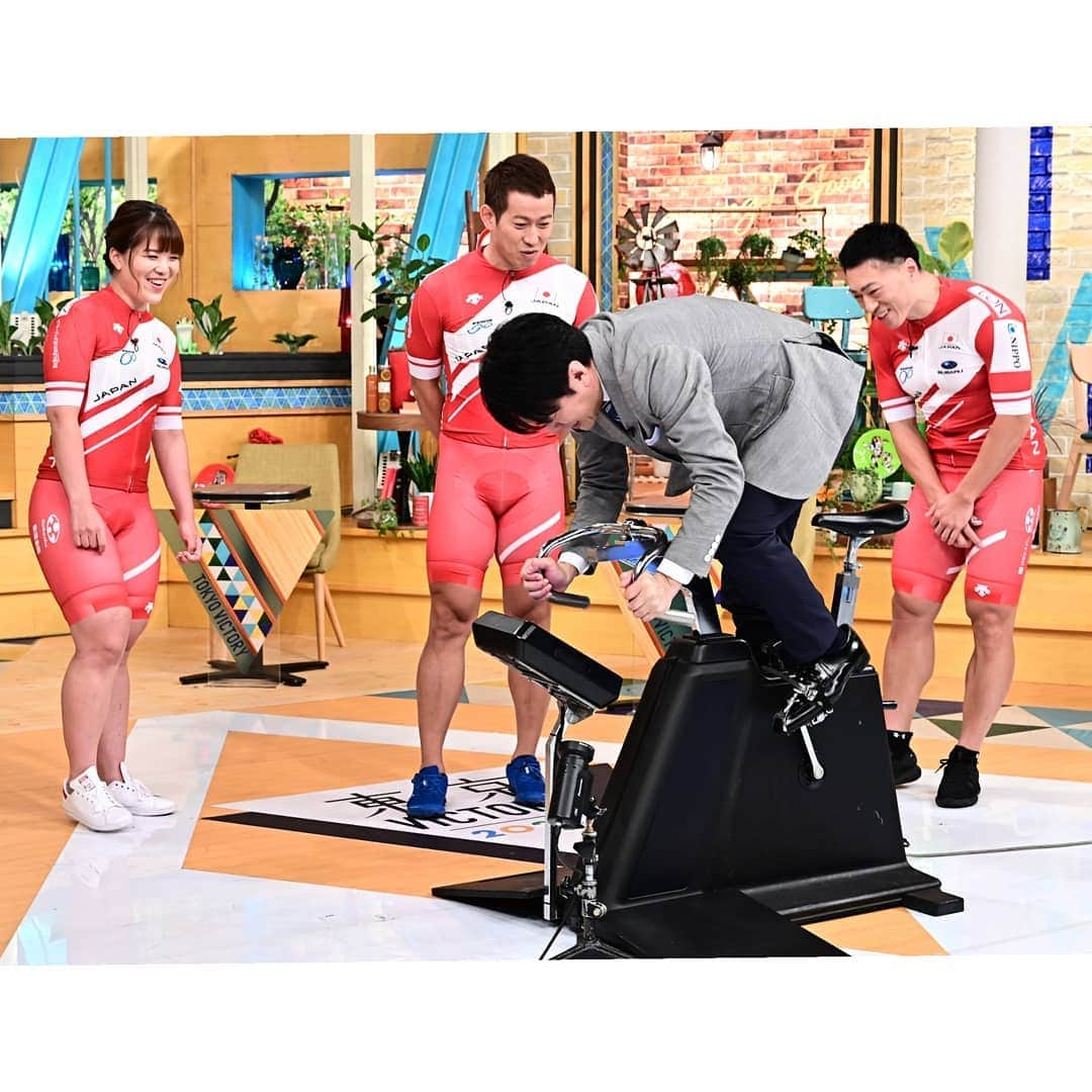 TBS「東京VICTORY」さんのインスタグラム写真 - (TBS「東京VICTORY」Instagram)「土曜の朝は東京VICTORY🚴  今週はケイリンの🇯🇵日本のエース達の魅力に迫ります‼️ . スタジオで選手たちが室内練習で使用する自転車を 用意し安住アナと対決⁉️  さらに選手たちの意外すぎる競技経歴とは！？😁  個性溢れる私生活も大公開♡♡ 今週もお楽しみに☺️  最後の写真はおまけカットです😁✨♡♡♡」9月17日 18時49分 - tbs_tokyo_v