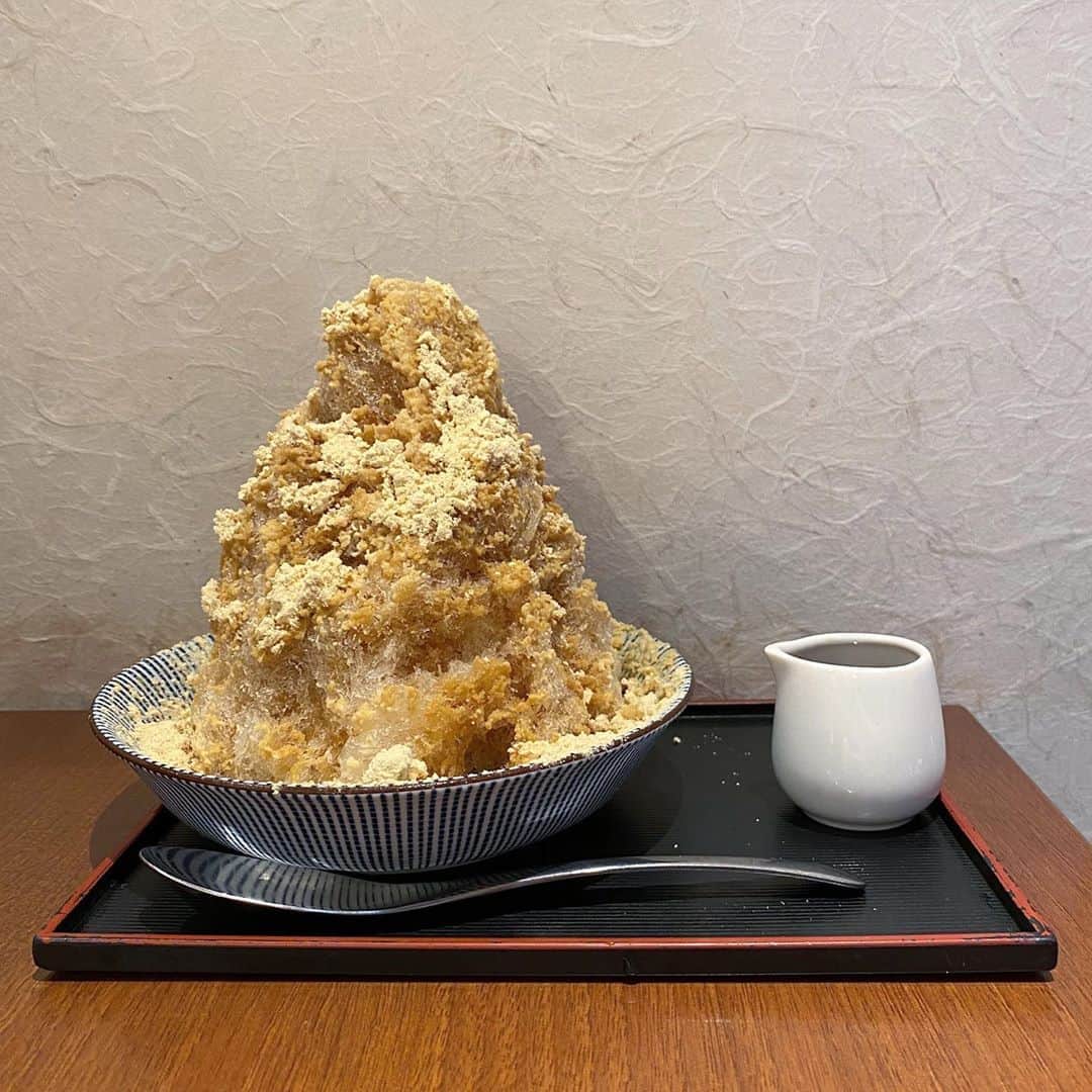 山内遥のグルメインスタ