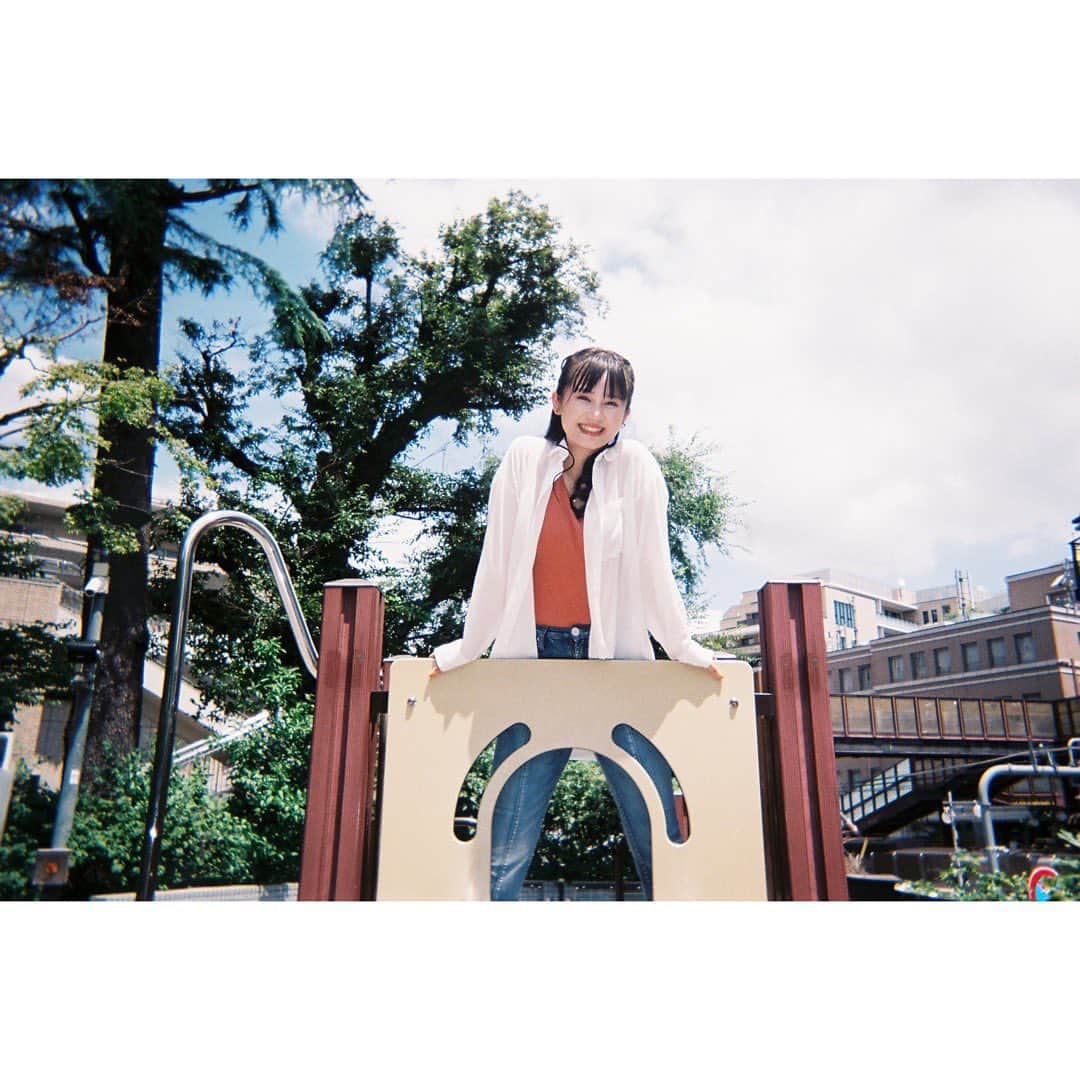 桜井美里さんのインスタグラム写真 - (桜井美里Instagram)「・﻿ ﻿ ﻿ この写真お気に入り😊﻿ ﻿ ﻿ #写ルンです﻿ #フィルムカメラ﻿ ﻿」9月17日 19時11分 - mippi__0418