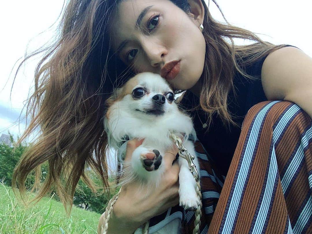 柳めぐみのインスタグラム：「. . Good morning😘❤️ . #goodmorning #おはよう #木曜日スタート #haveaniceday  #だいぶ涼しい #秋だ」