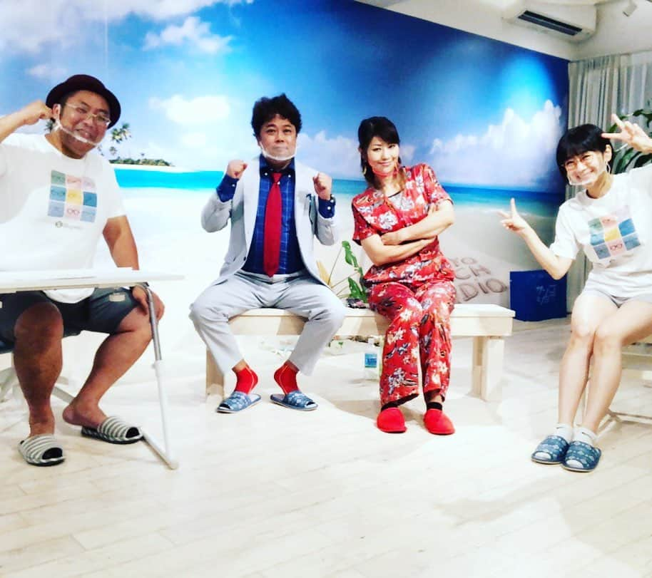 赤プルさんのインスタグラム写真 - (赤プルInstagram)「楽しかった！ ぁみちゃんと木曽さんのメガネ祭り 本日アップされたようなのでぁみちゃんのインスタからどうぞ！ @amitokito  #ぁみ木曽のメガネ祭り  #赤プル  #赤プルとだんな #チャイム #木曽さんちゅう さん #時東ぁみ  ちゃん #松丘慎吾  IGTV番組『ぁみ木曽のメガネ祭り』 https://www.instagram.com/tv/CFM3TLdHXrJ/?igshid=qn08o06ok2cd」9月17日 10時33分 - puluco_a