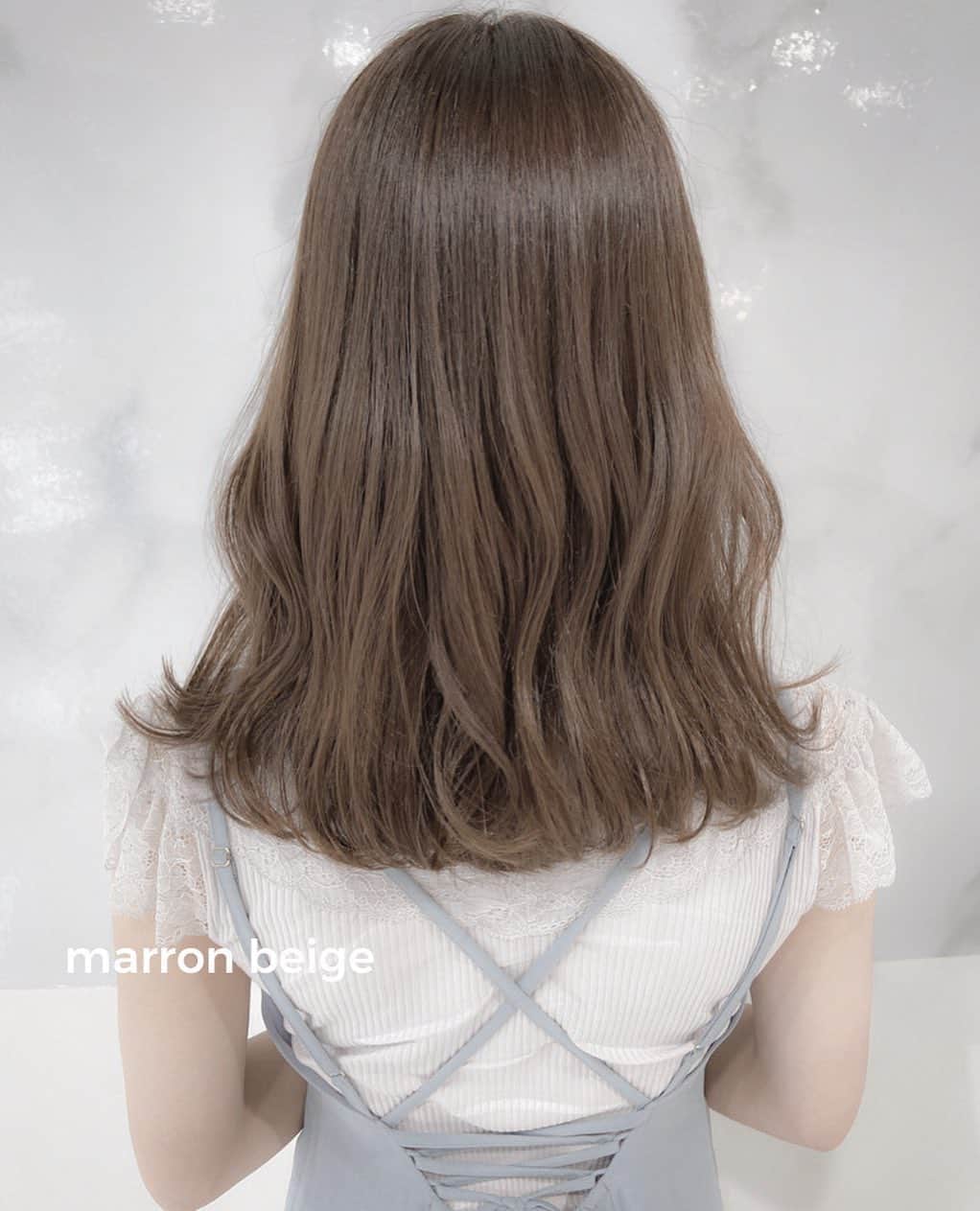 佃加菜のインスタグラム：「marron beige🍂 仕事先で怒られない♡ ブリーチをしない明るめのマロンベージュ♡ .」