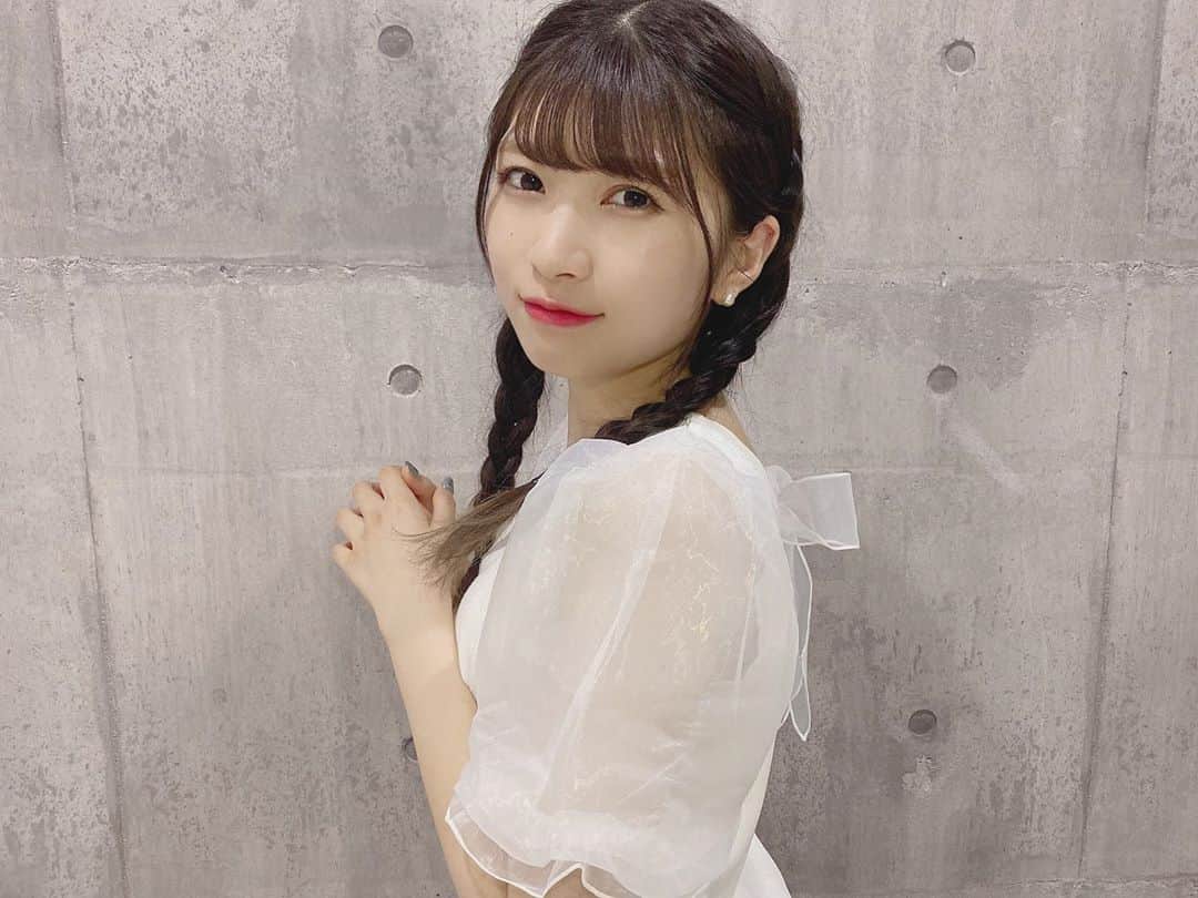 西萌葉のインスタグラム：「23歳になりました🥀 ㅤㅤㅤ 投稿するのを忘れないことを忘れないようにしたい23です ㅤㅤㅤ これからも宜しくお願いします◡̈」