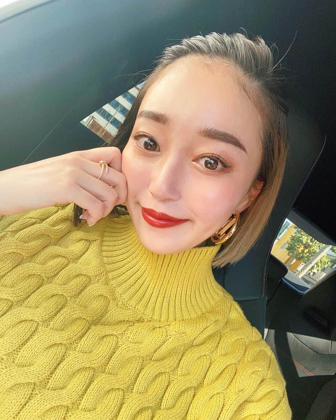 梅谷安里さんのインスタグラム写真 - (梅谷安里Instagram)「💛💛💛 昨日 @lecollection_official で フェイシャル受けたから お肌ぷるぷるつやつやな朝🌿 H2ホワイトフェイシャルしてもらうだけで、ワントーン上がるよ🥺 #beauty#エステ #美肌#美白」9月17日 11時47分 - anriworld