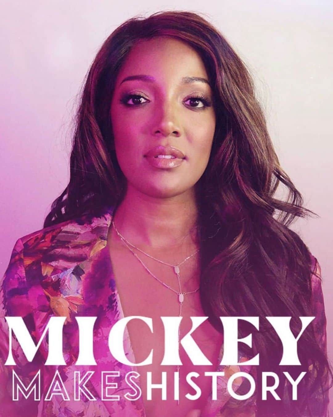キャサディー・ポープのインスタグラム：「My friend made history tonight and I couldn’t be more excited for what this means for her AND country music. @mickeyguyton... thank you for using your voice and platform to sing about incredibly important things like social injustice and woman’s rights. Congrats on such a huge night in your career and for becoming the FIRST black female artist ever to perform her own music on the @acmawards ❤️❤️❤️」