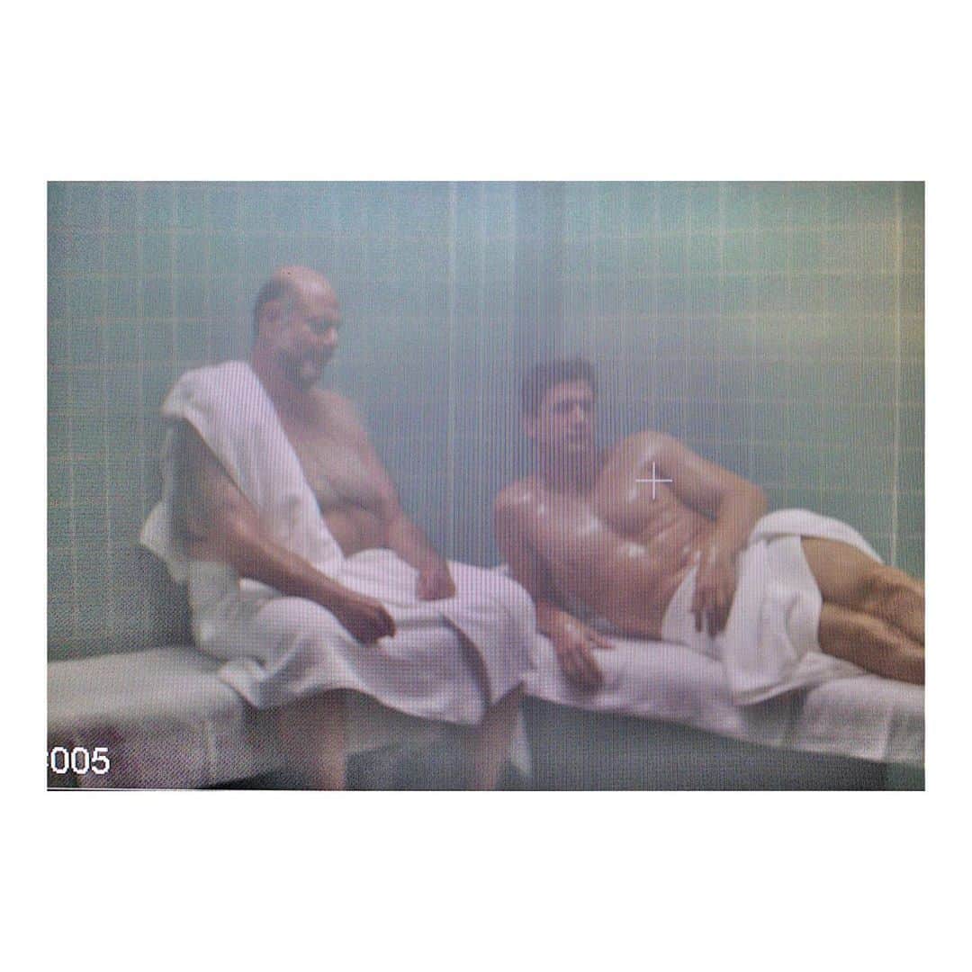 レイク・ベルのインスタグラム：「Monitor action: @kenmarino @fredmelamed #inaworld @hbomax @hulu @amazonprimevideo」
