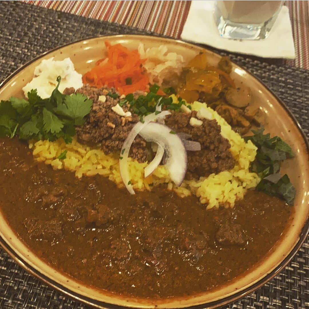 杉山美帆さんのインスタグラム写真 - (杉山美帆Instagram)「カレー巡り😋 *  インドカレー好きだったけど最近はスパイシーカレー？系ばっかり食べてます🥺💕  *  #バイトするならエントリー　#ゼンケン　#カレー　#カレーライス　#青蘭　#アンドビール　#豆ウサギ」9月17日 12時05分 - mih0_golf