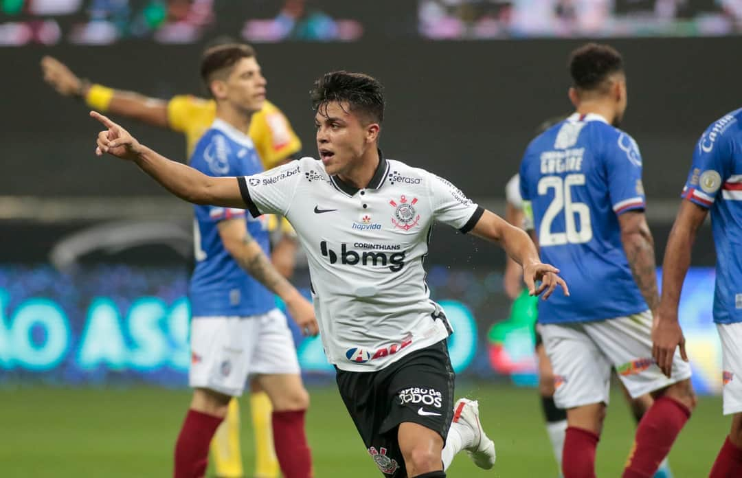 コリンチャンスさんのインスタグラム写真 - (コリンチャンスInstagram)「Assim foi a vitória do Timão na @NeoQuimicaArena pelo @Brasileirao! ⚫⚪⠀ ⠀ 📸 Rodrigo Coca/Agência Corinthians⠀ ⠀ #SomosCorinthians⠀ #VaiCorinthians」9月17日 12時08分 - corinthians