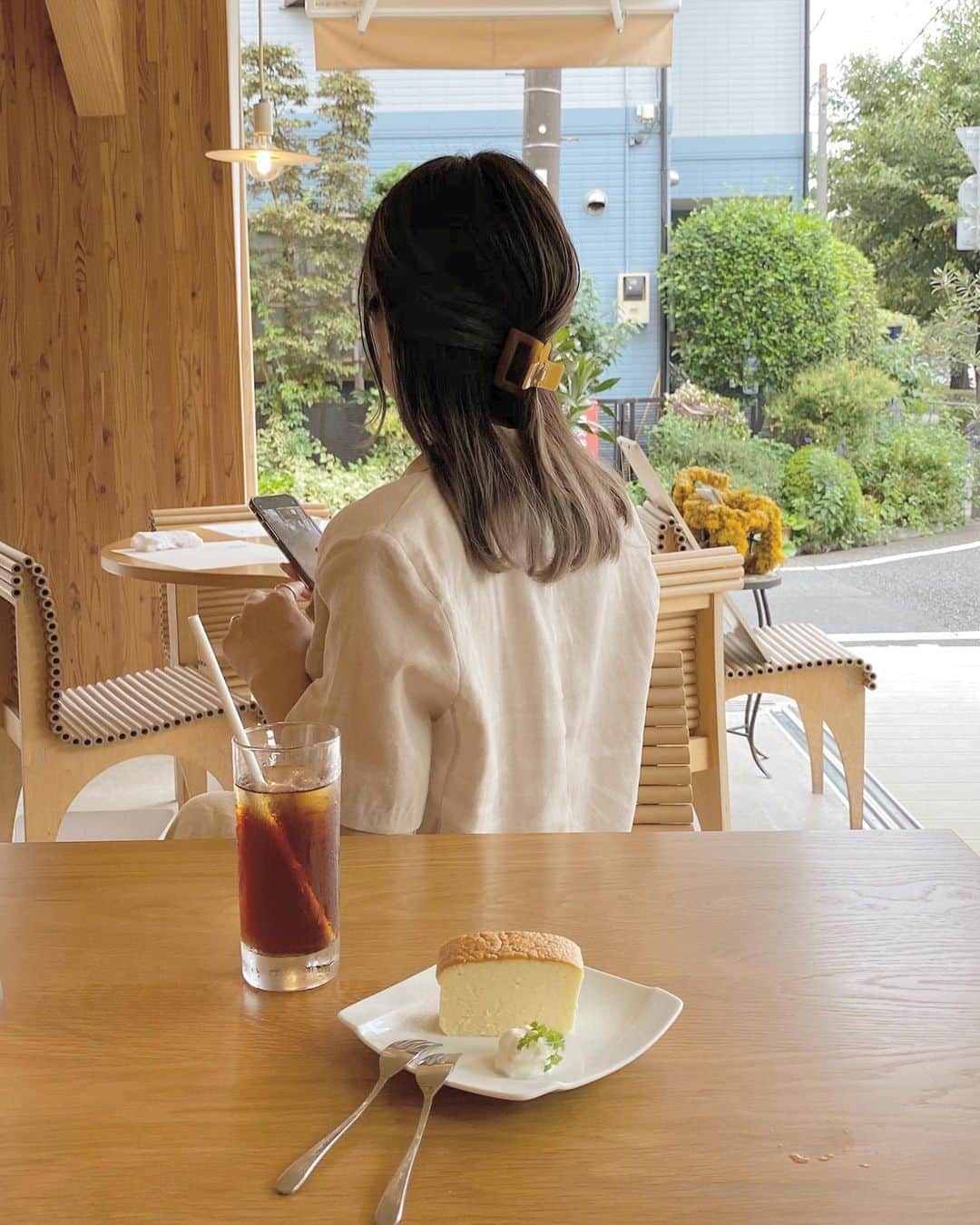 岡元優香のグルメインスタ