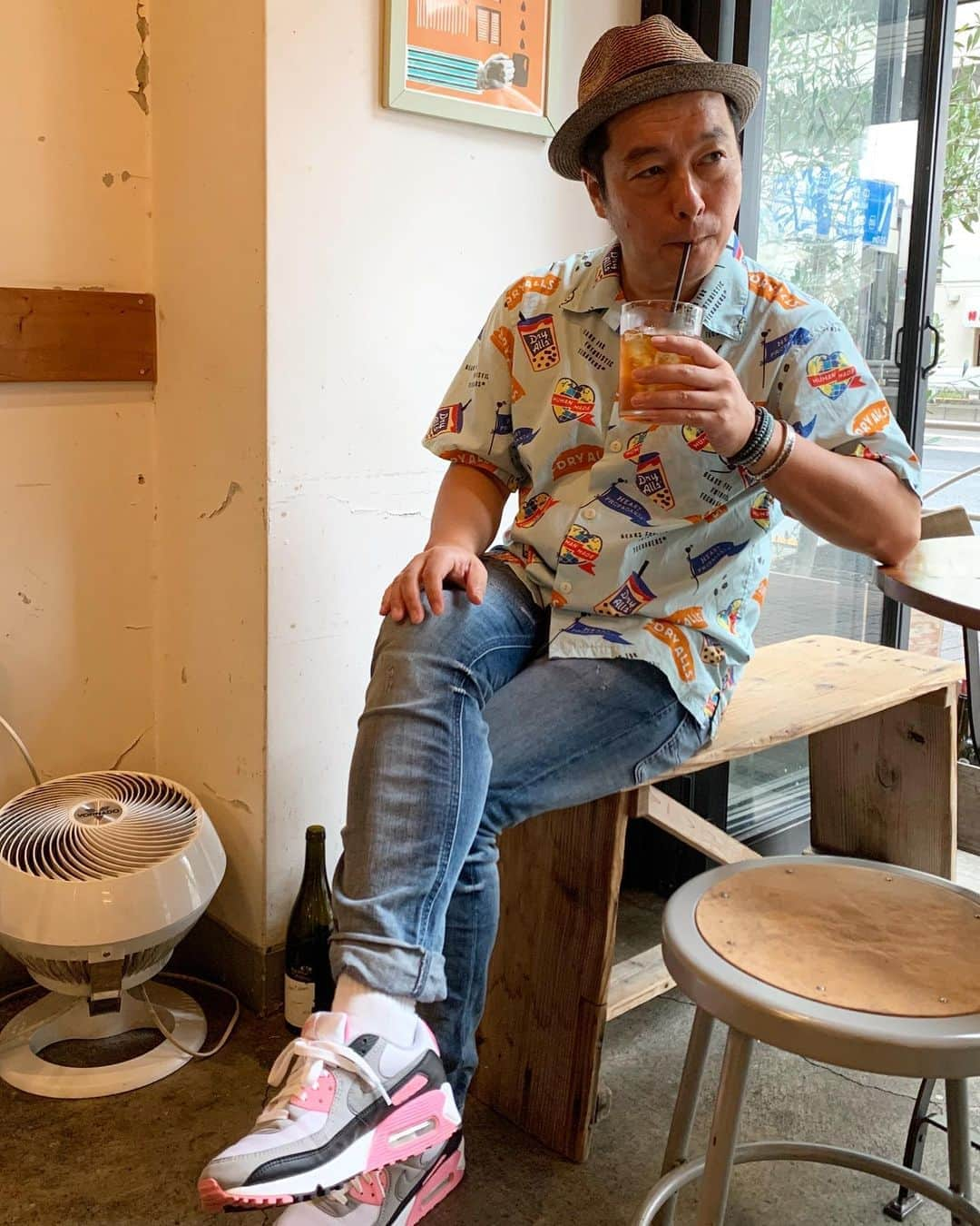 黒沢薫さんのインスタグラム写真 - (黒沢薫Instagram)「#relax #cafe #icedtea #instaview #selfie #黒沢薫  #lovelife #instagood #tokyo」9月17日 12時42分 - kaorukurosawa_lovelife