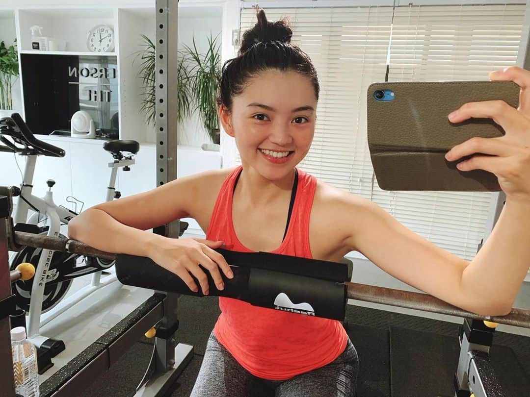 高原愛のインスタグラム：「今日も朝からS根トレーニング😄👍自宅でできる宿題も課してもらったので頑張ります✨✨✨ ありがとうございました😌 @jun_esune  @theperson_shareworkoutspace   #gym#gymmotivation#workout」