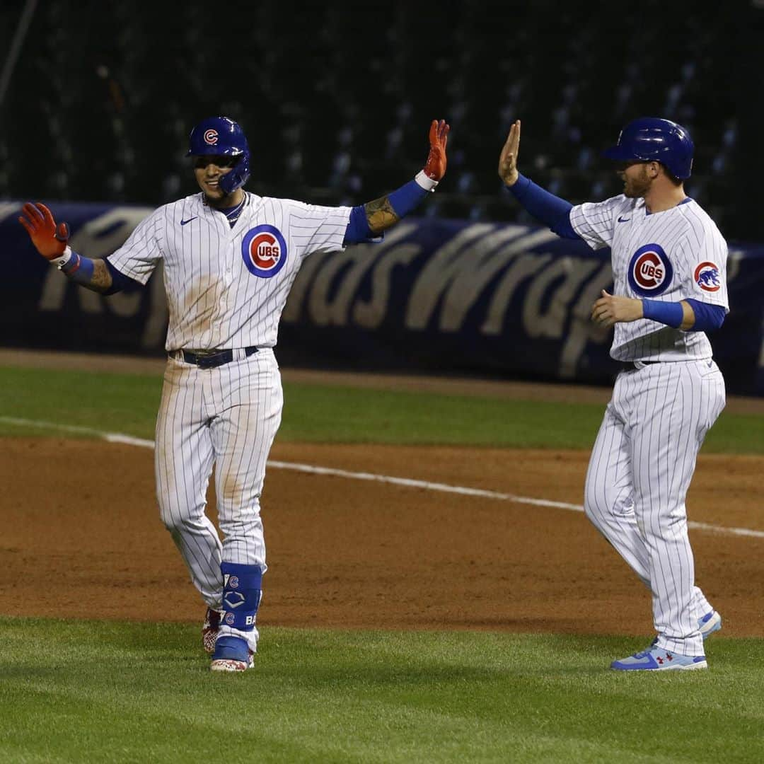 シカゴ・カブスさんのインスタグラム写真 - (シカゴ・カブスInstagram)「Back-to-back walk-off wins! #WhereStoriesPlay」9月17日 13時19分 - cubs