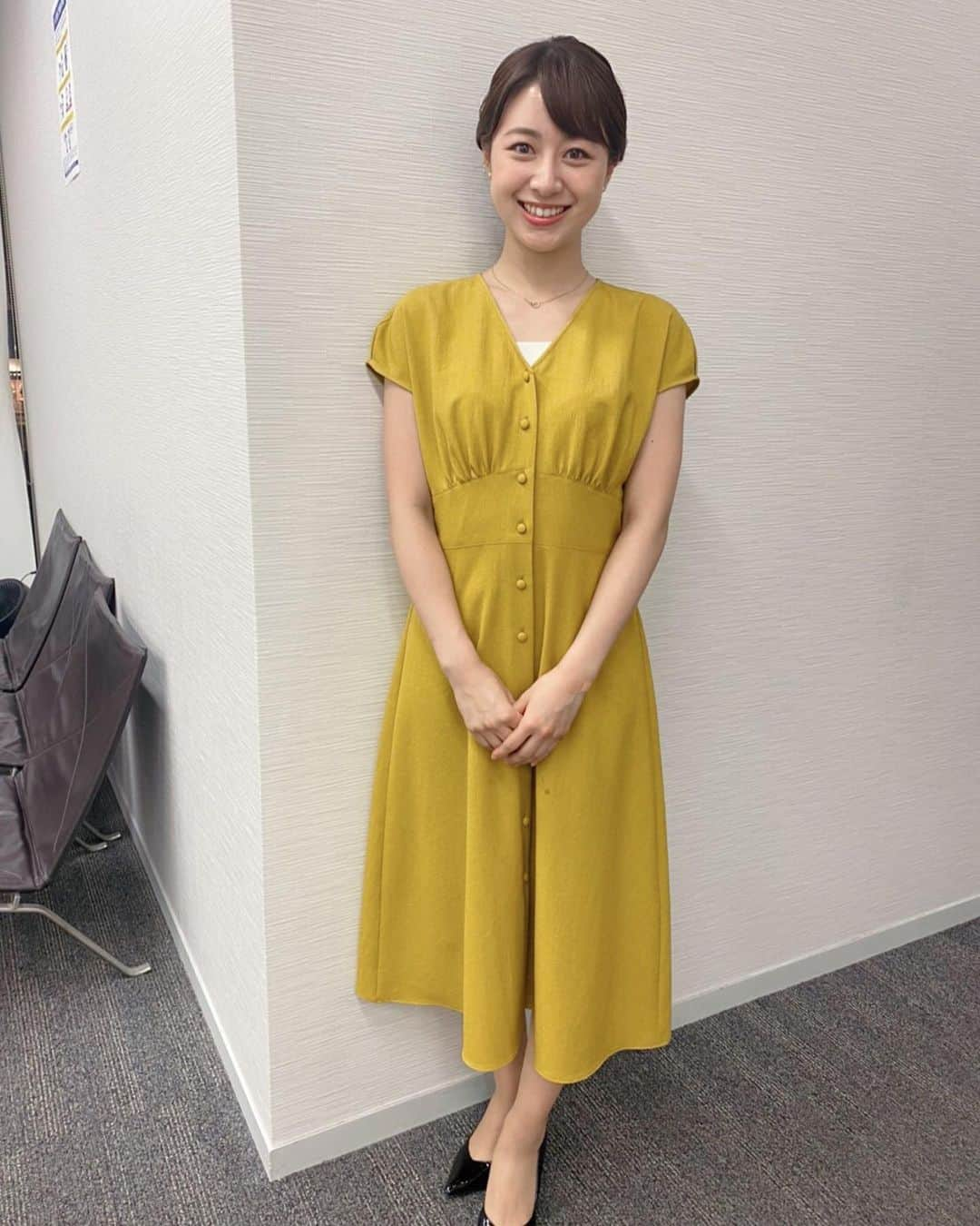 林美沙希さんのインスタグラム写真 - (林美沙希Instagram)「私はまだしばらく、 半袖がちょうどいいです🤗  週末にかけて気温の変化が激しくなるそうなので、どうか体調管理にお気をつけください☘  #jチャンネル #林美沙希 #衣装#nolleys #anatelier」9月17日 13時36分 - misaki0hayashi