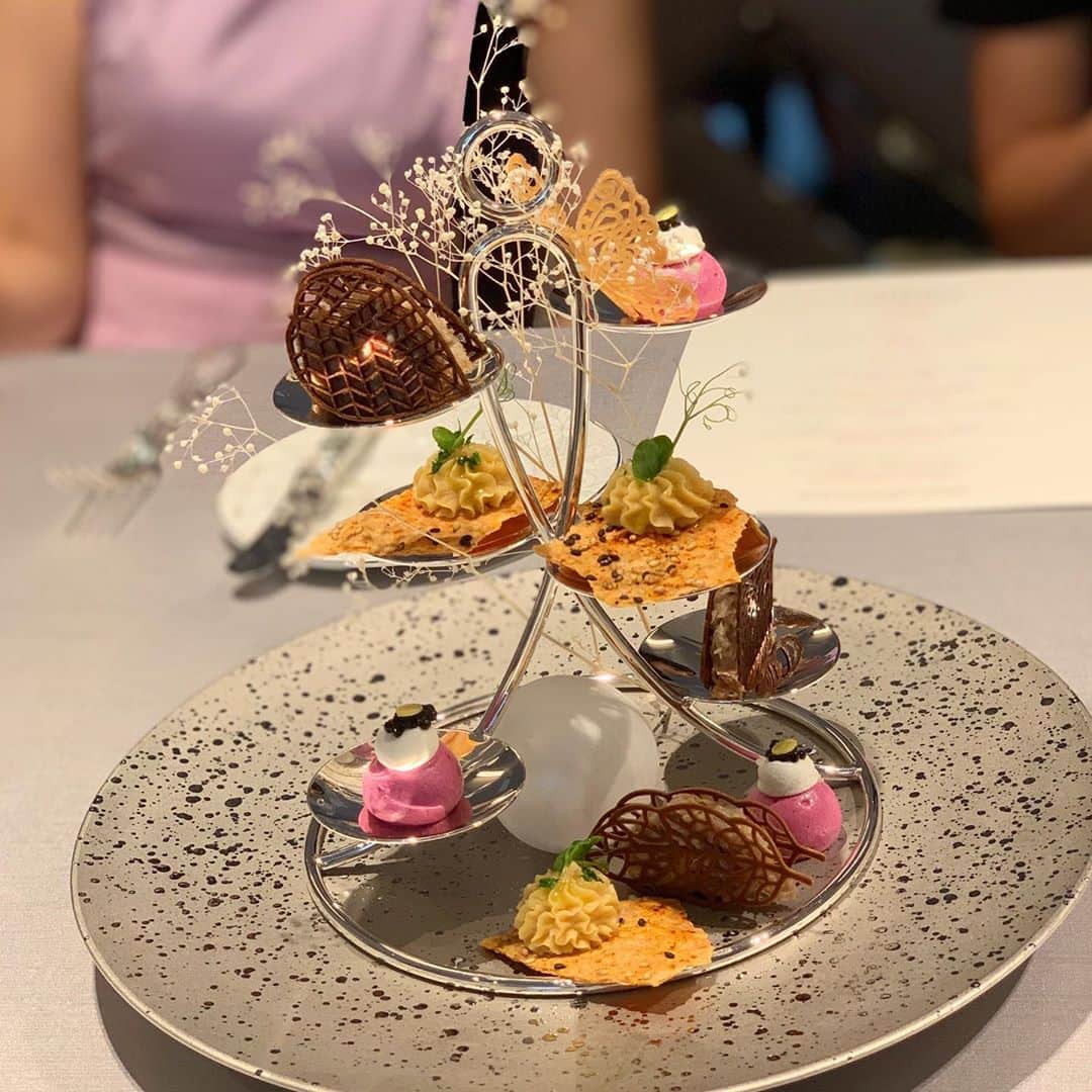 吉田美紀のグルメインスタ