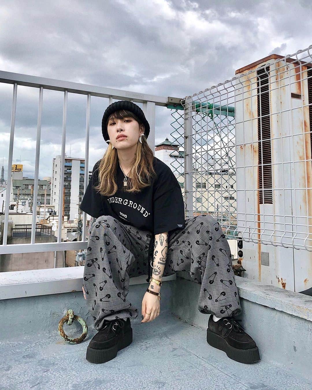 アンダーグラウンドのインスタグラム：「To Nagoya and  @i_am_amits⁠ wears the Original Wulfrun Creeper in Black Suede. Available from our online store and selected stockists.⁠ Algender.⁠ ⁠ ⁠ ⁠ ⁠ #UndergroundEngland #UndergroundShoes #UndergroundCreeper #WulfrunCreeper #Creepers #Underground #Wulfrun #OriginalCreeper #algender」