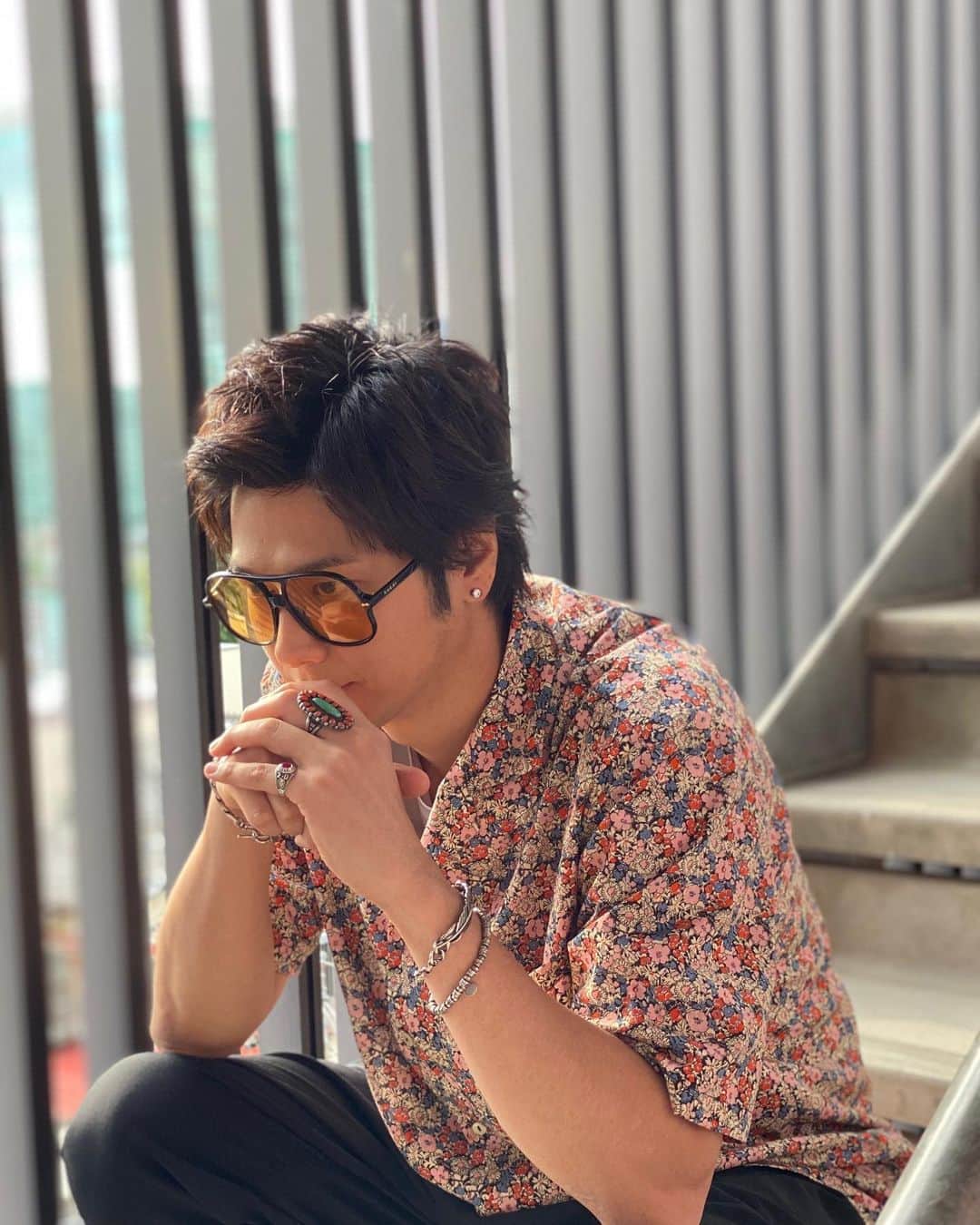 のインスタグラム：「#gucci   #ootd#outfit#ootn#fashion　#fashionphotograpy#ootdfashion　#instafashion#fashionphoto　#fashiongram#fashionpost　#fashionsnap#style#fashiontrende #mocomichihayami#速水#速水もこみち」