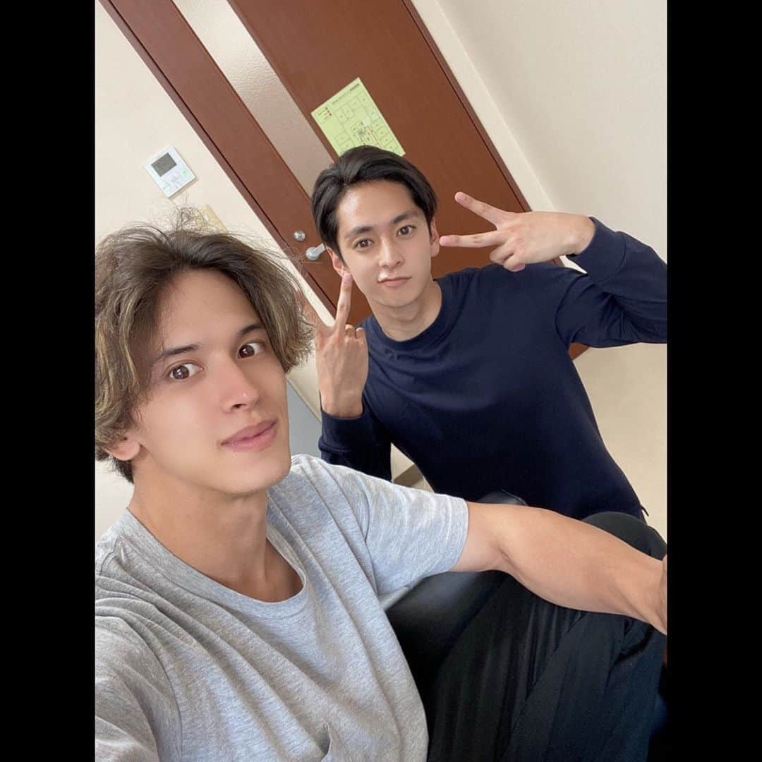 山口貴也さんのインスタグラム写真 - (山口貴也Instagram)「. マッスル先生💪 @kojisaikawa   #仮面ライダーセイバー #ズオス #仮面ライダーブレイズ #新堂倫太郎  #筋肉の話ばかりしてます笑」9月17日 17時39分 - takaya_yamaguchi_official