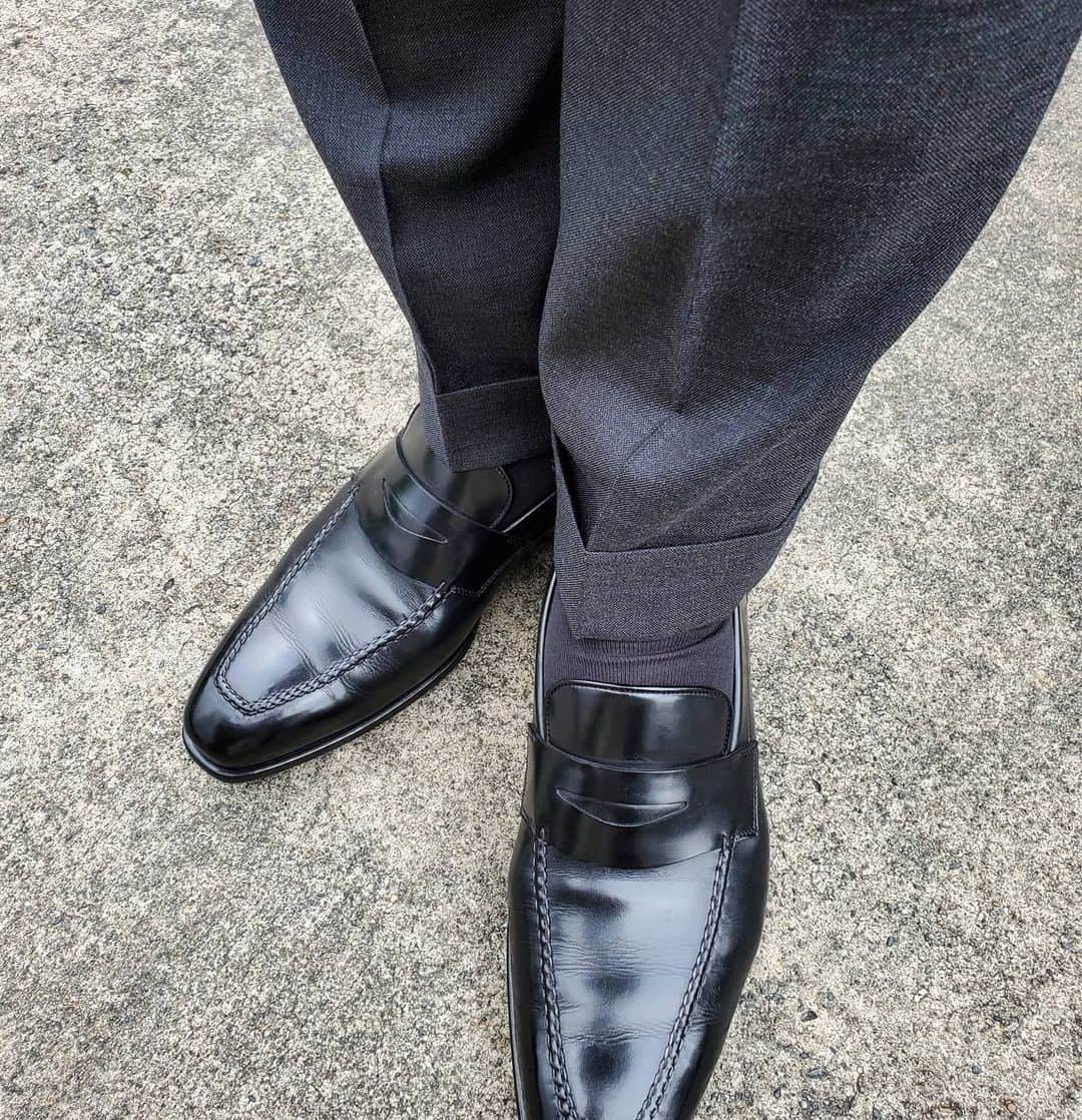 峰竜太さんのインスタグラム写真 - (峰竜太Instagram)「#未来へ つなぐにっぽんの歌魂# suit#estnation#shirt#doone#tie #liverano_liverano# shoes#santoni」9月17日 17時40分 - mineryuta