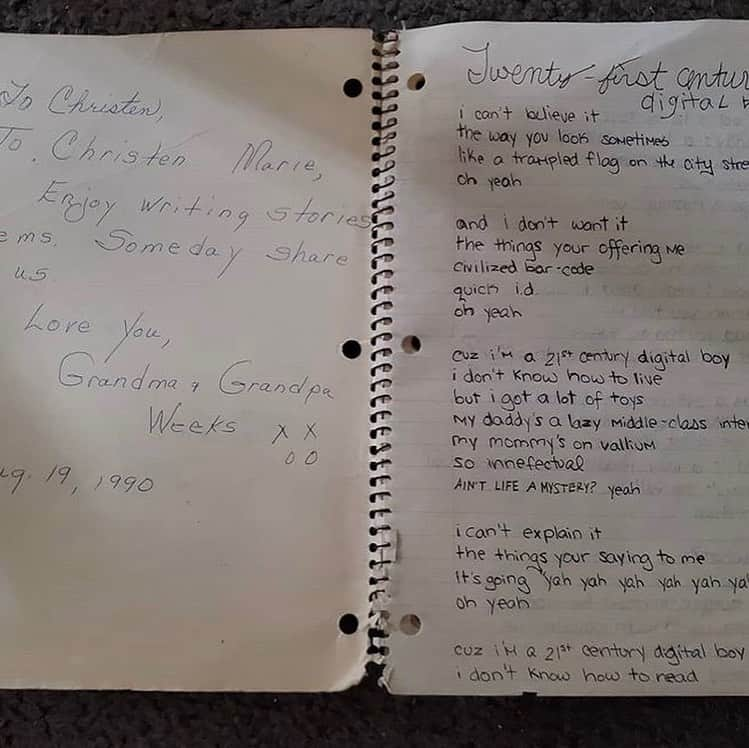 Bad Religionさんのインスタグラム写真 - (Bad ReligionInstagram)「Repost from @kisstonoh - My Grandma wanted me to write stories & poems. Instead I wrote the lyrics to Bad Religion's "21st Century Digital Boy." This was before the Google, Yahoo, & all those other search engines. (Meaning I taped the song off of a radio station & listened to it over & over & listened long & hard & over & over some more until I figured it out.) Yes, typos are plentiful... 📝📓 thanks for the great story @kisstonoh 🙌」9月18日 3時56分 - badreligionband