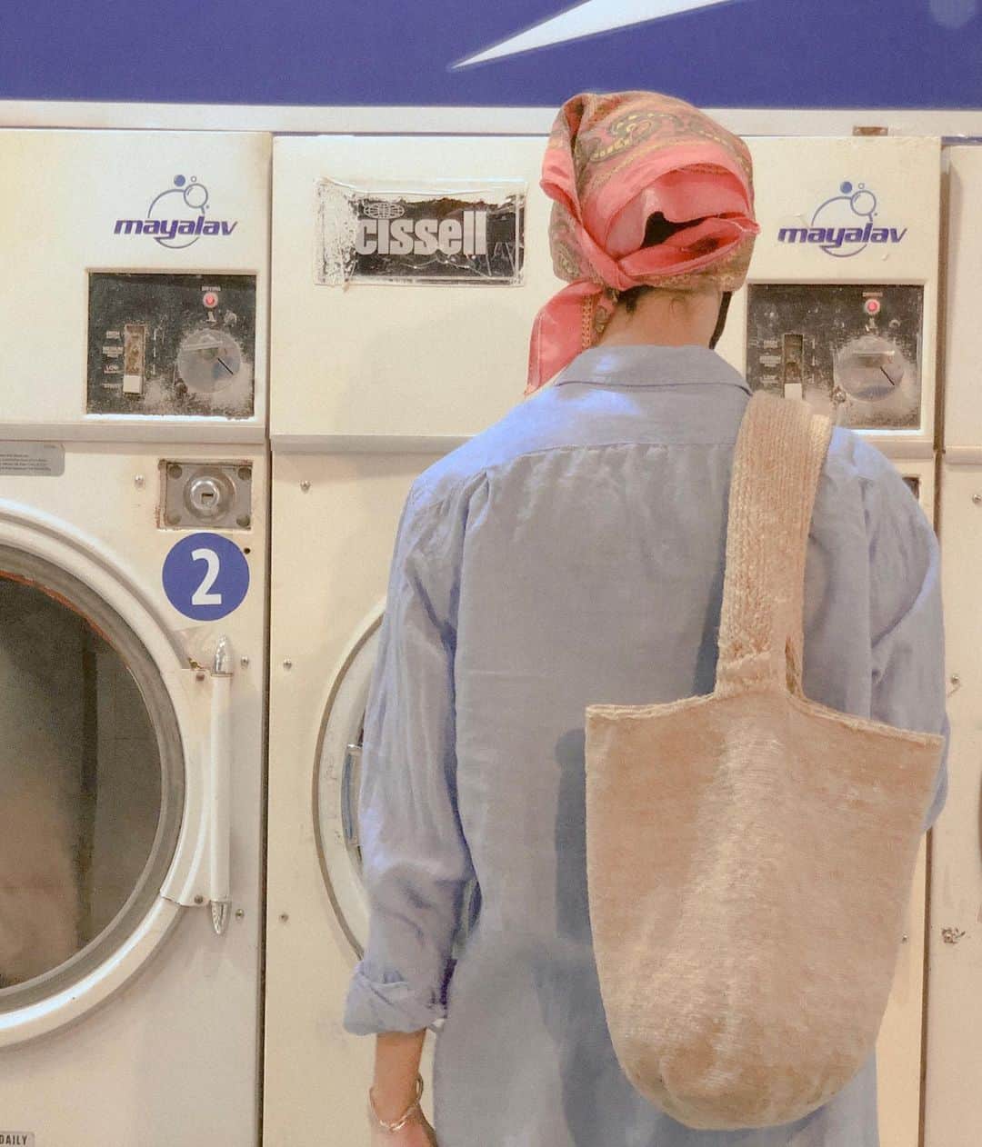 さんのインスタグラム写真 - (Instagram)「lucifer lava la ropa」9月18日 4時21分 - luz.y.fer