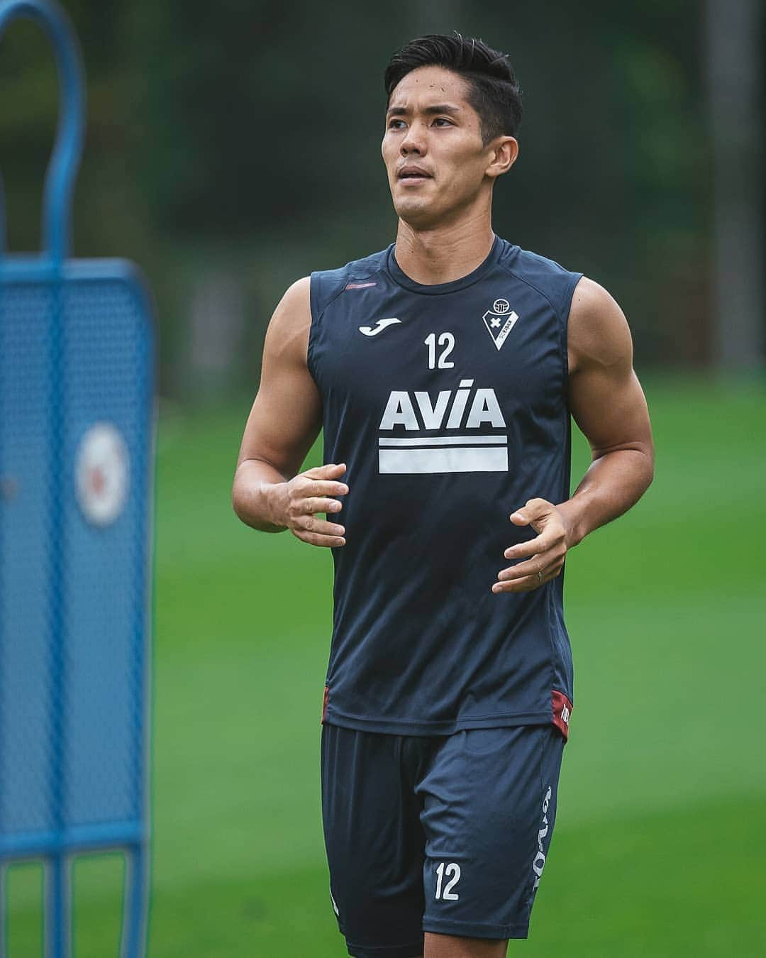 SDエイバルさんのインスタグラム写真 - (SDエイバルInstagram)「ようこそ @yoshinori_muto_09 😊🏃‍♂️」9月17日 19時31分 - sdeibar