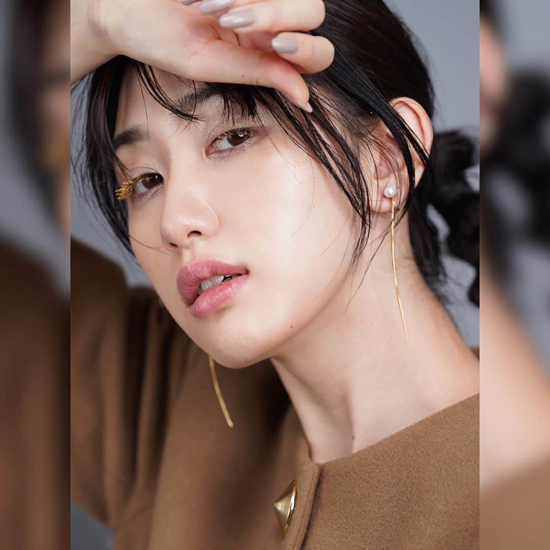 黒田瑞貴のインスタグラム：「ナチュラル🤍 #fashion #hairstyle #hair #makeup #メイク　#ナチュラルキッチン #japanesegirl」