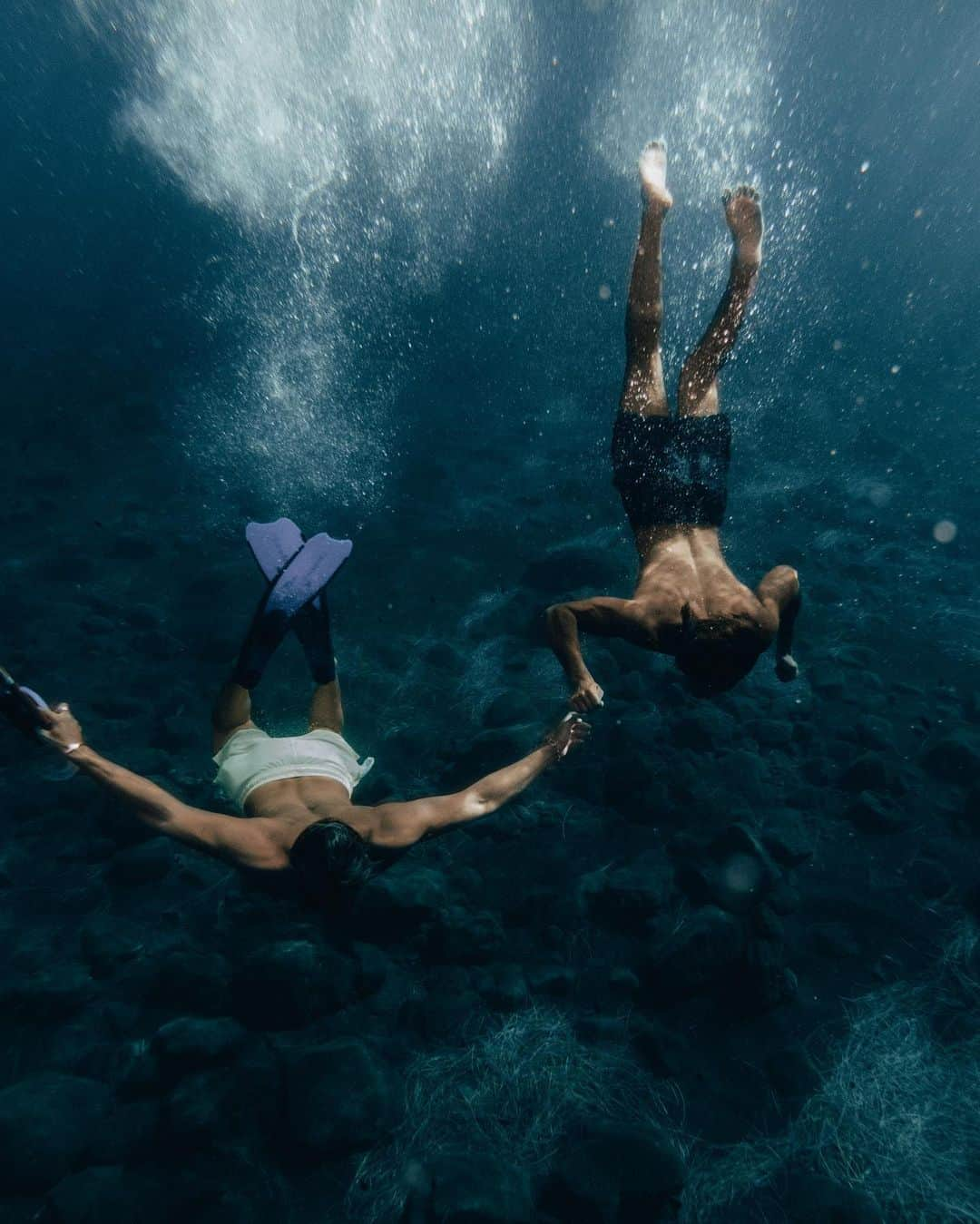 Enzo Cariniさんのインスタグラム写真 - (Enzo CariniInstagram)「Exploring the sea with bro」9月17日 19時41分 - enzo_carini