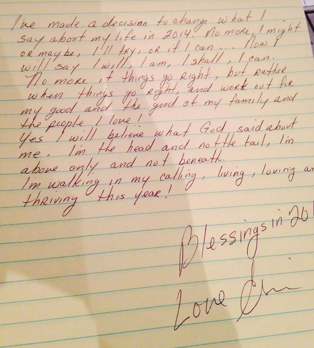 エリカ・キャンベルさんのインスタグラム写真 - (エリカ・キャンベルInstagram)「I wrote this letter in 2014 and it’s still true today. This was right before my solo record was released I had to change what I said to myself, about myself!! #itsstilltrue #speaklife」9月17日 19時44分 - imericacampbell