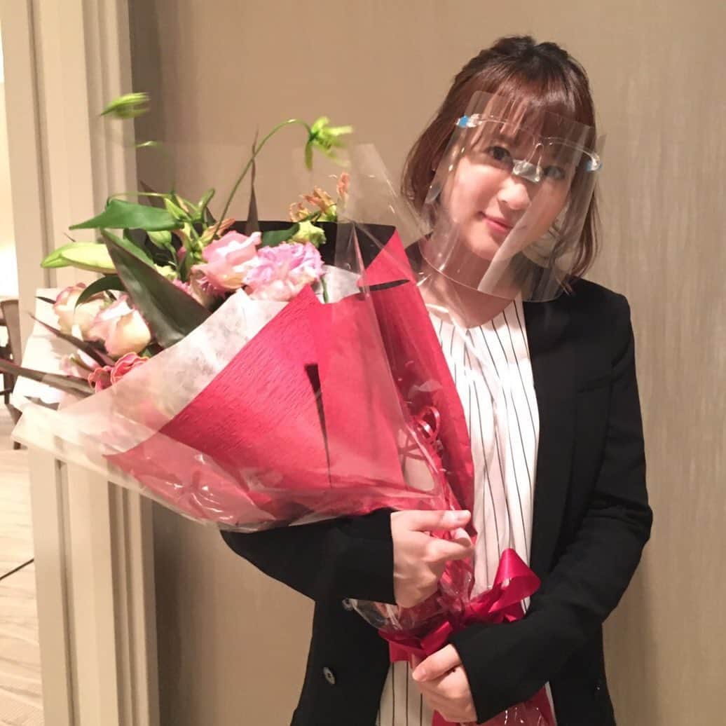 テレビ朝日「未解決の女　警視庁文書捜査官」のインスタグラム：「【最終回まであと1時間❗️】  ゲスト出演の杉山貴子( #北乃きい ) クランクアップ✨  恋人・富野( #市原隼人 )が失踪したと聞くや、不安げな表情を浮かべていた理由とは…⁉️  #未解決の女 夜9時から❗️」