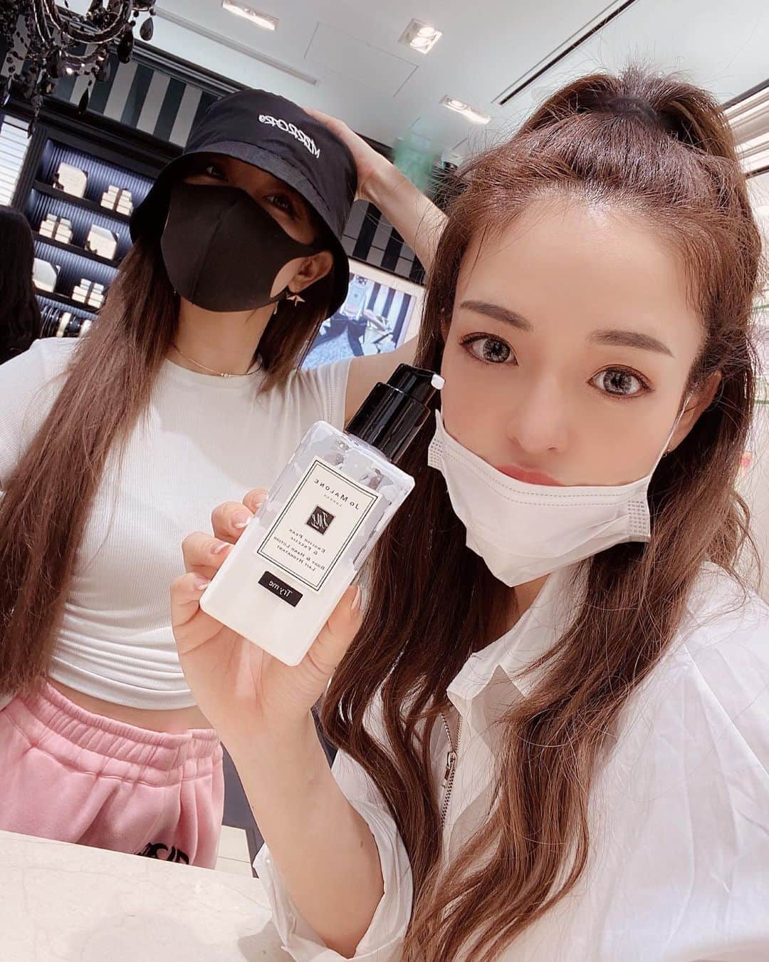 のインスタグラム：「Jo maloneって 何でこんなにいい香りなの〜♥ みんなはどこのボディクリ派？？」