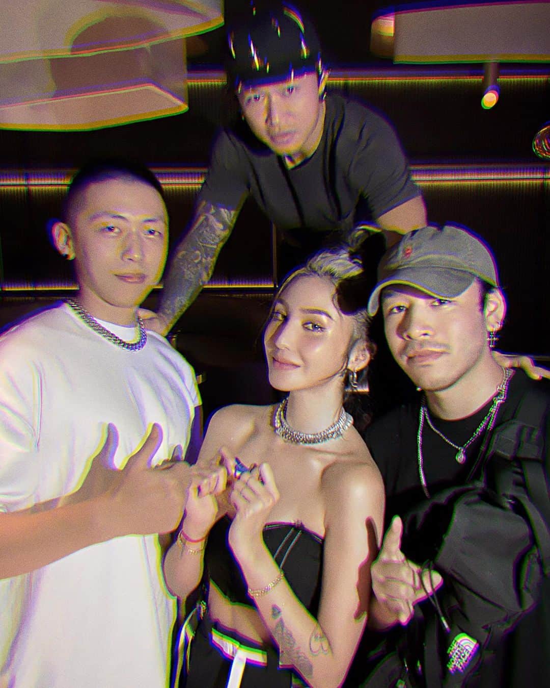 孫尤安（YoannaS）のインスタグラム：「🤍🙌🏻☁️  #IamSoBlessed」