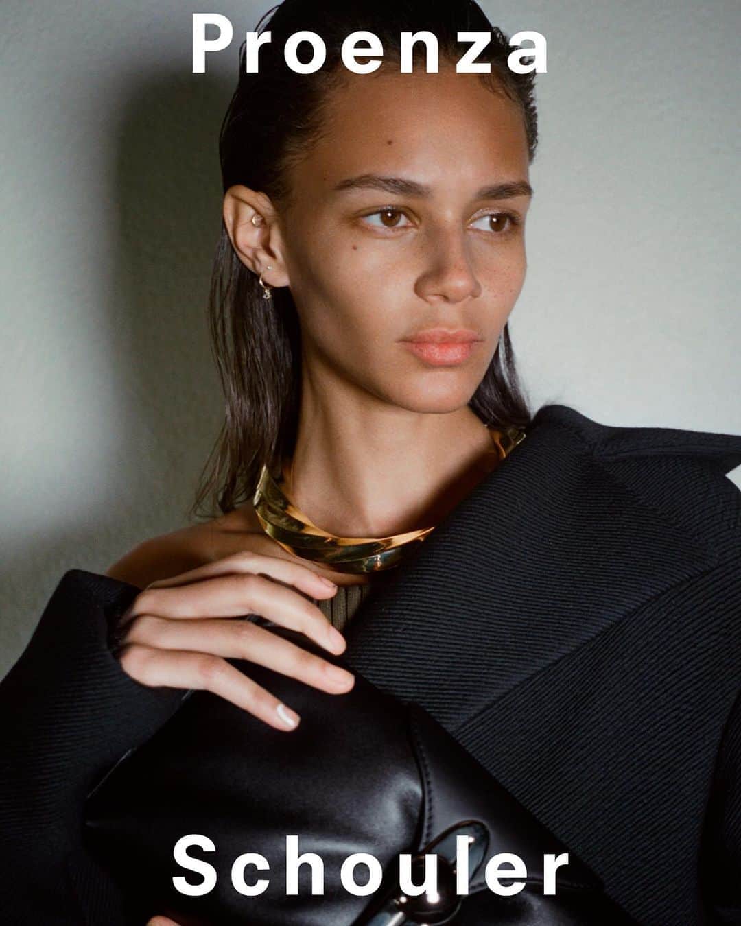 プロエンザスクーラーのインスタグラム：「@binxwalton by @blackpierreange Proenza Schouler Fall Winter 2020 #proenzaschouler」