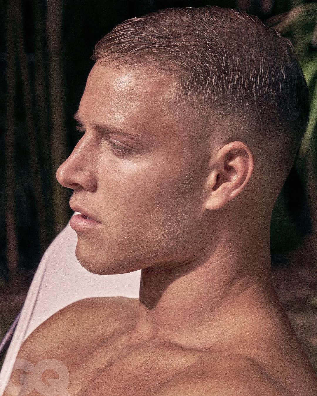 GQさんのインスタグラム写真 - (GQInstagram)「Christian McCaffrey is known as one of the NFL's more cerebral players. So for the October issue, we tested him with GQ Jeopardy. Hit the link in bio to play mind games with the #1 fantasy football pick and see all the photos by @Melodiemcdaniel. Styled by @georgecortina.」9月17日 20時58分 - gq