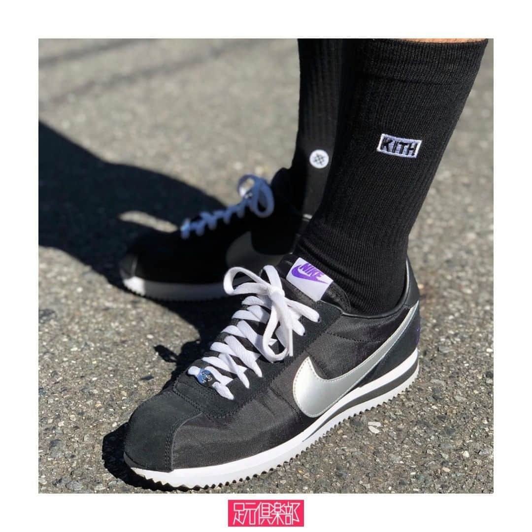 足元倶楽部 公式アカウントのインスタグラム：「. ブランド : NIKE モデル名 : Cortez Los Angeles Kings . (@radiator_springs66 )さんの #足元倶楽部 . ▼今すぐフォローして最新情報をチェックしよう！ 【NIKE 公式アカウント】 ⇒#@nike . #nike #cortez #ナイキ #コルテッツ #足元クラブ #足元くら部#足元#あしもと倶楽部 #スニーカー #スニーカーコーデ #スニーカー同好会 #キックス #靴 #コーディネート#スナップ#ファッションスナップ #ストリートスナップ #お気に入りの一足 #今日の逸足#逸足 #운동화 #kicks#newkicks」