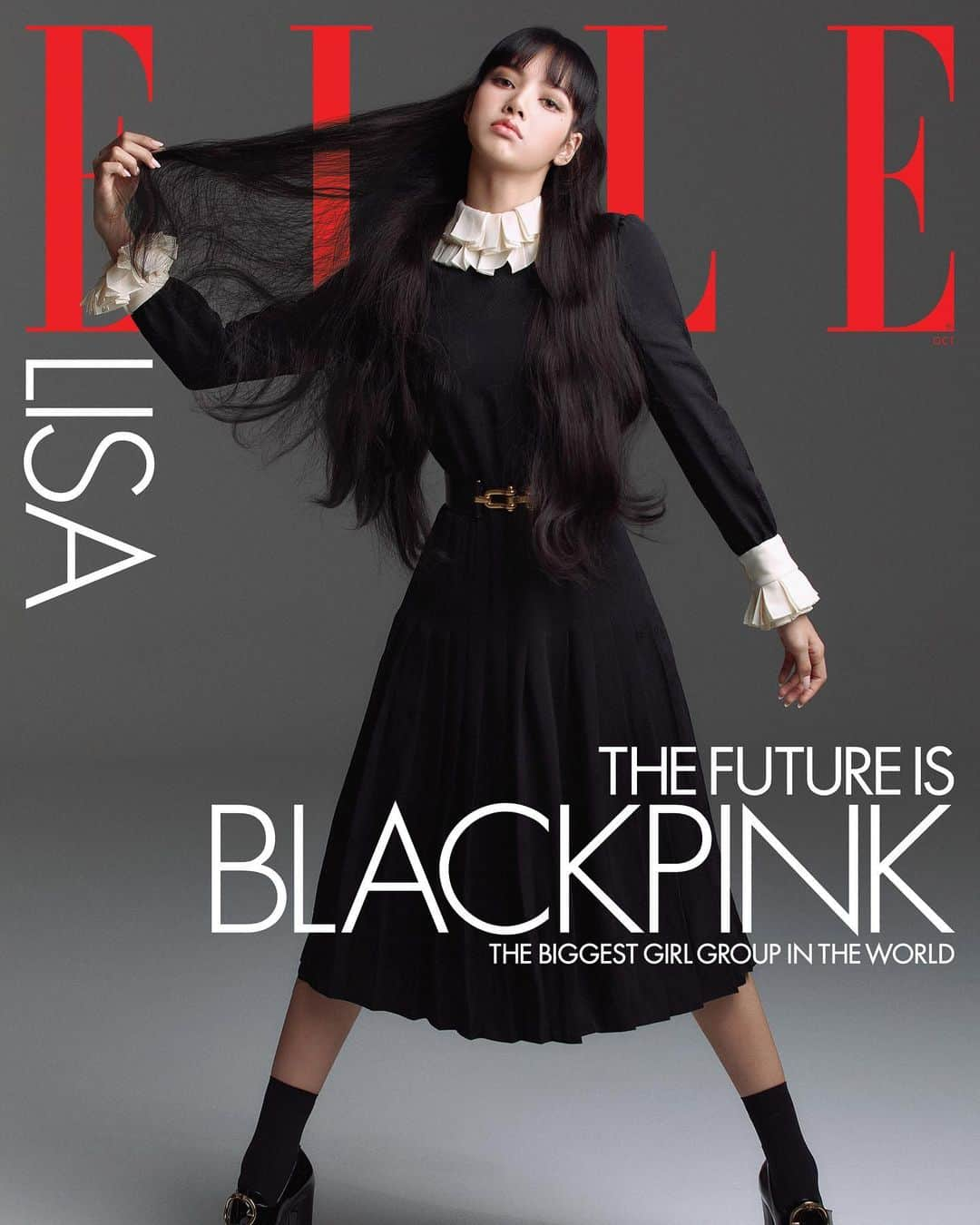 ELLE Magazineさんのインスタグラム写真 - (ELLE MagazineInstagram)「BLACKPINK in your area and on the cover of ELLE! For our October issue, the biggest girl group in the world—K-Pop stars Lisa, Jennie, Rosé, and Jisoo @blackpinkofficial—take us inside their journey to world domination. From their history-making 2019 Coachella performance, to breaking YouTube records thanks to their loyal fanbase (shoutout #BLINKs), music’s next big thing is straight outta Seoul and soon to be everywhere. “These days, we have no boundaries when it comes to work,” Jennie says. “Even on our days off, we’re basically at the studio recording.” As Rosé puts it, “Life is work, and work is life!” Click the link in bio for the full cover story. #BLACKPINKxELLE  ELLE October 2020:⁣ Editor-in-Chief: @Ninagarcia⁣ Talent: @blackpinkofficial⁣ @roses_are_rosie @jennierubyjane @sooyaaa__ @lalalalisa_m ⁣ Photographer: @kimheejune⁣ Fashion Direction: @charlesvarenne⁣ Stylist: @meenmeenmeen_⁣ Writer: @mariasherm⁣ Entertainment Director: @jenweisel⁣ Hair: @iseonyeong1118 @agency_garten Makeup: @iammaeng⁣ Manicure: @nail_unistella⁣ Set Design: Seo Yun Choi⁣ @set__darak Production: Lee Kyung Kim⁣ @blcreativehouse  On Set Coordinator: Hee Young Park」9月17日 21時17分 - elleusa