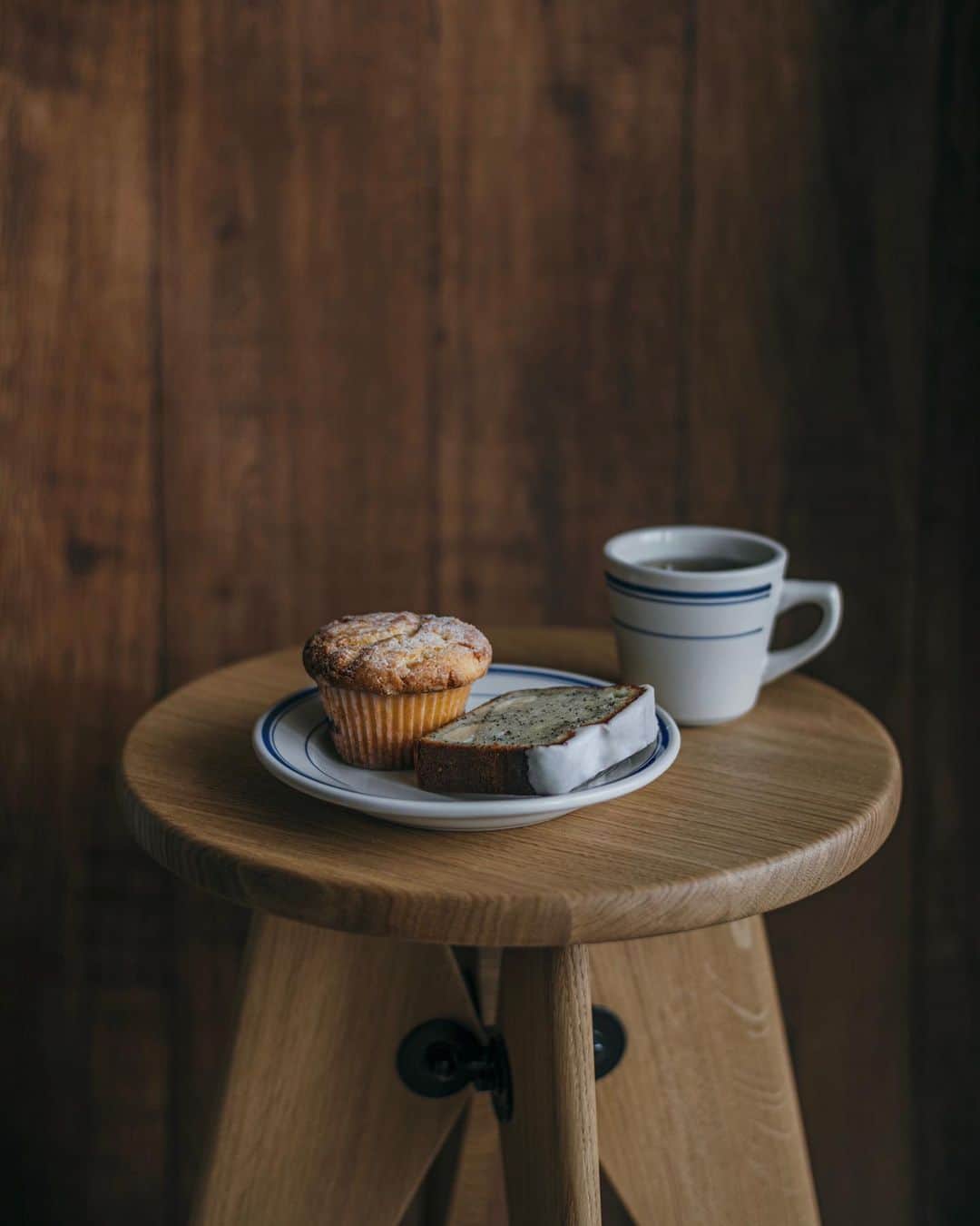 Nanaのインスタグラム：「Amy's Bakeshopのマフィンとパウンドケーキ。8、9年ぶりくらいに食べたけど美味しかった。 Amy'sはグルテンフリーじゃないけど、米粉とオイルでもこんな風に作りたい、と思ってグルテンフリーマフィンと向き合うきっかけになった。」
