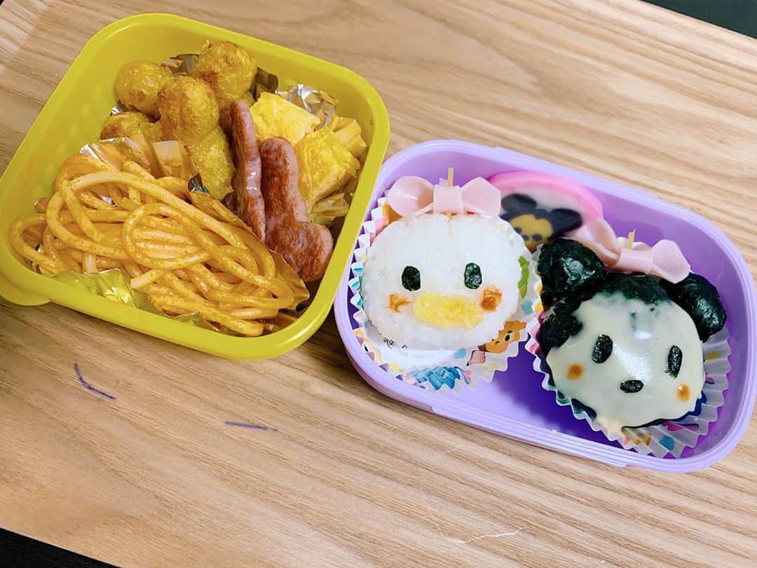 EMIのインスタグラム：「☆ 今夜はお弁当が良いんだとか… #野菜 ？ #入れたとこで食べないよ #なら入れないに限る #たまにはいいよね #こうゆうのも☺︎♡」