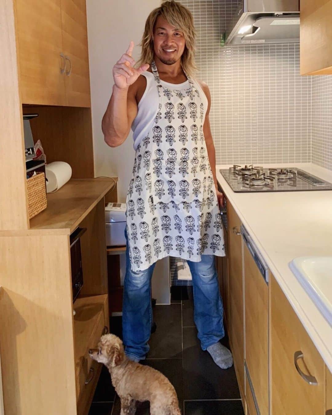 のインスタグラム：「今日は自宅で #CBC #チャント !のリモート収録でした。全6品オール炭水化物。美味しかったなぁ♪けど…このタイミングは…くぅ〜 #marimekko」